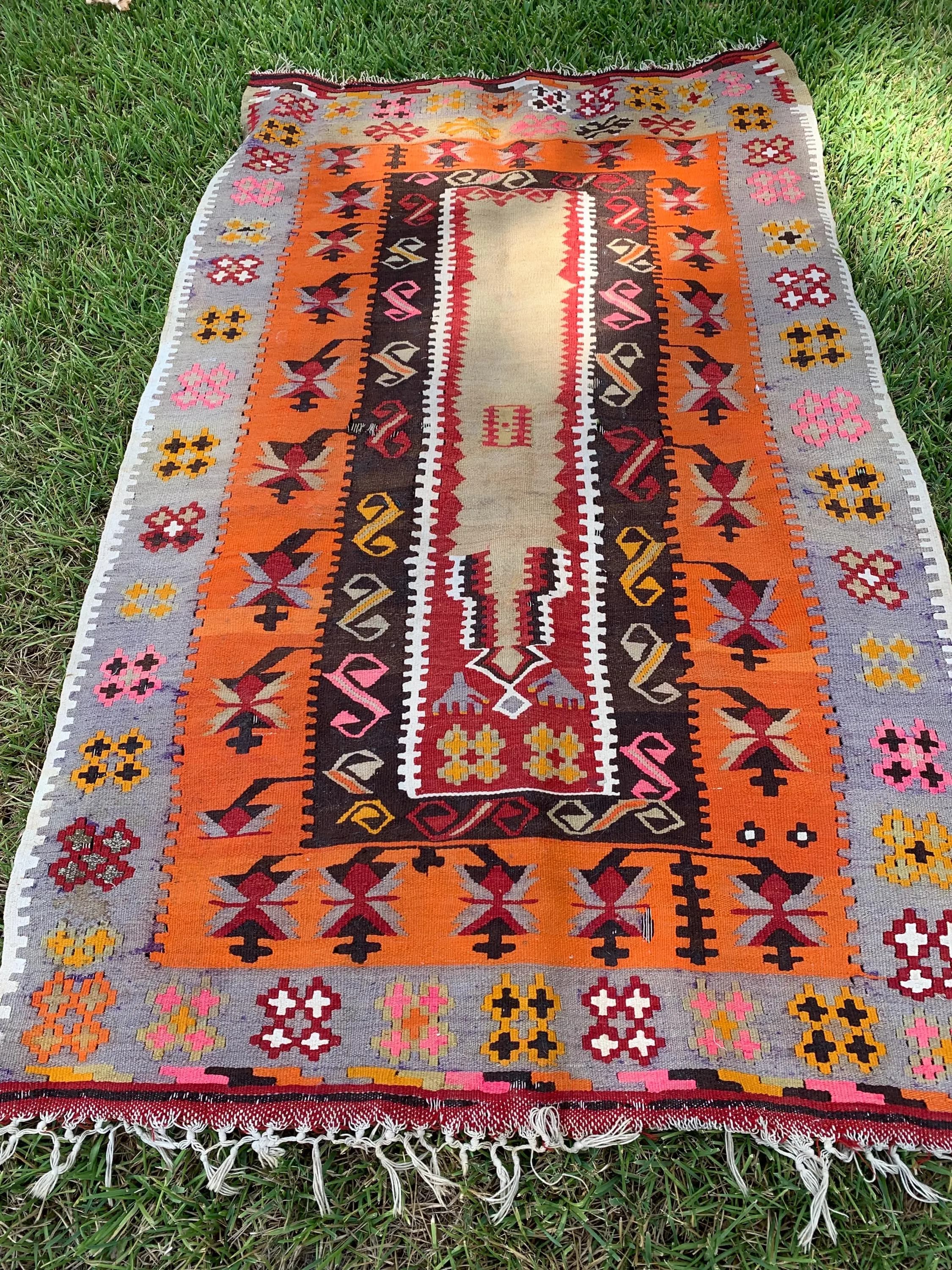 Beautiful Antique/Vintage Anatolian Tribal Mihrab Kilim - image 2