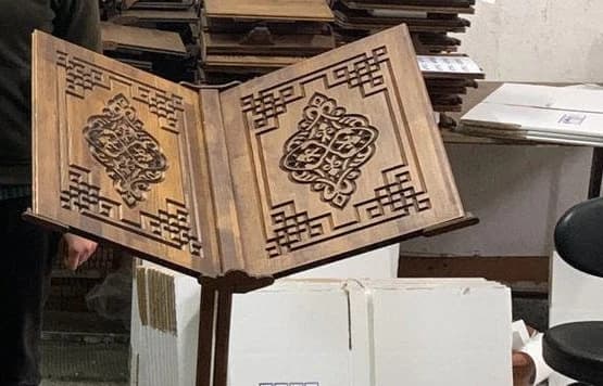 Extra Large Adjustable Wooden Quran Book Stand with Wheels,Rolling Stand for and Heavy Books,Seljuk Design, Ramadan Gift,Islamic Product - image 3