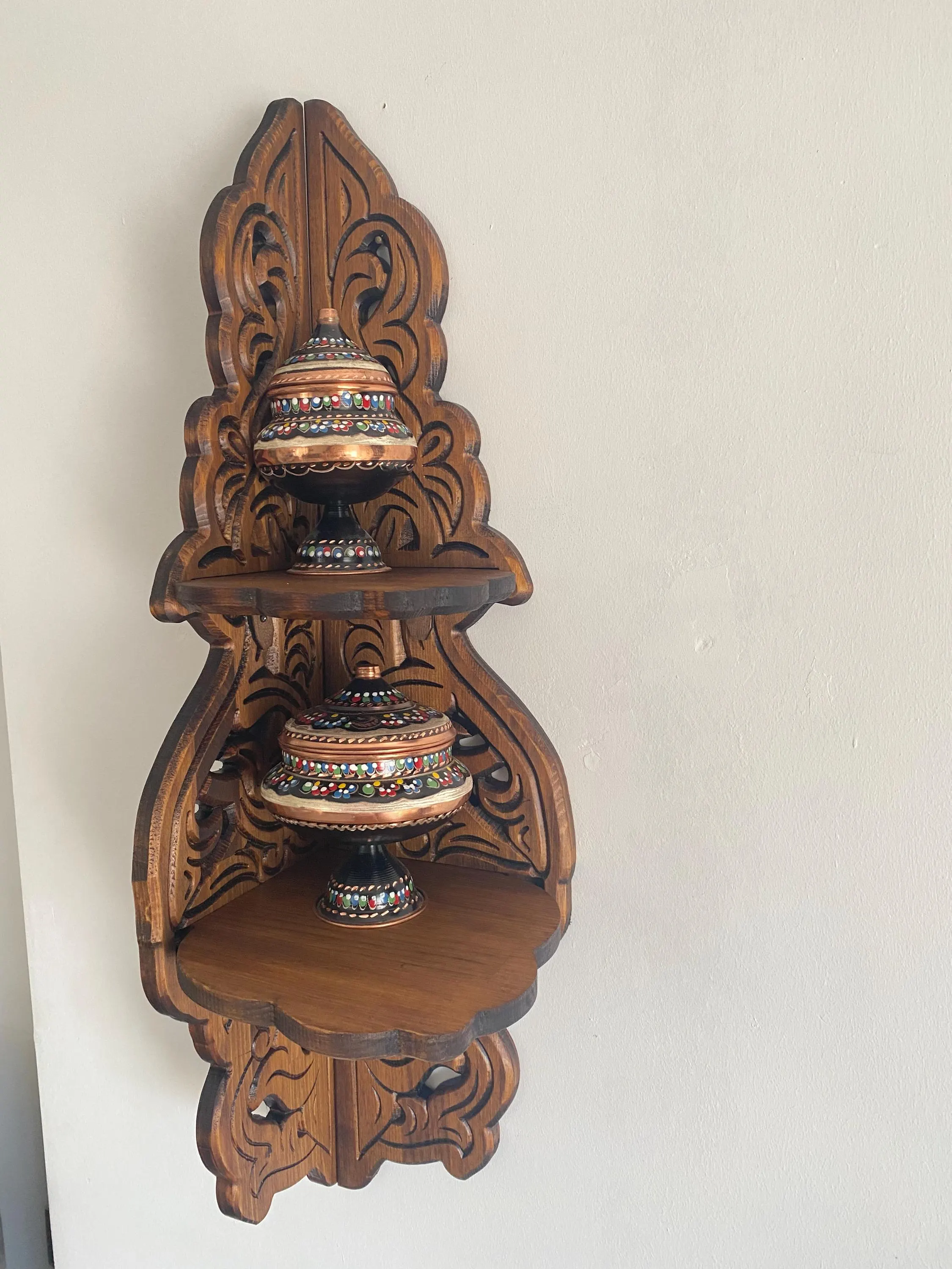 Hand-Carved Corner Wooden Shelf | Red Pine, Teak Finish, Seljuk Motif - image 4