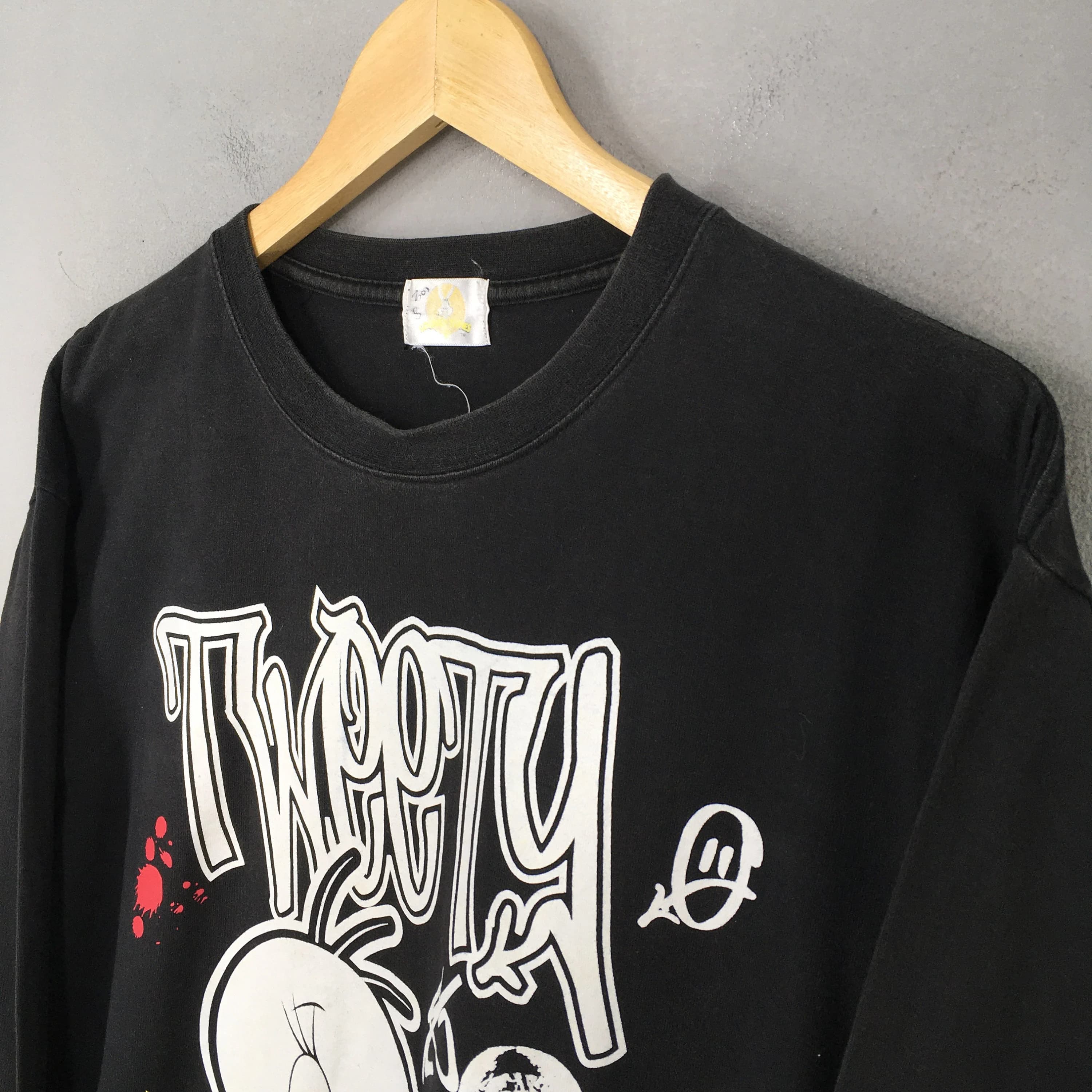 Vintage Looney Tunes Tweety Black T shirt Medium 90s Warner Bros Tweety Bad Ol Puddy Tat Tweety Yellow Bird Tunesquad Space Jam Tee Size M - image 5