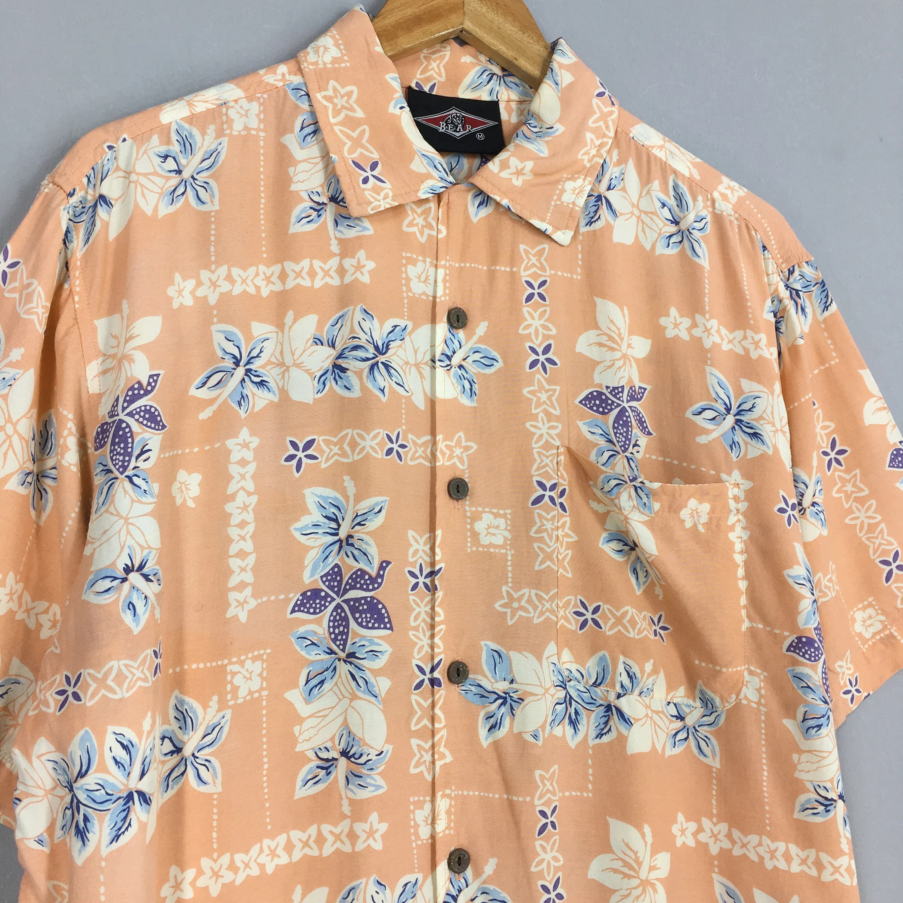 Vintage Hawaiian Hibiscus Flower Tropical Hawaii Shirt Medium Aloha Sailing Beach Honolulu Guam Beach Party Surfing Rayon Button Up Size M - image 4