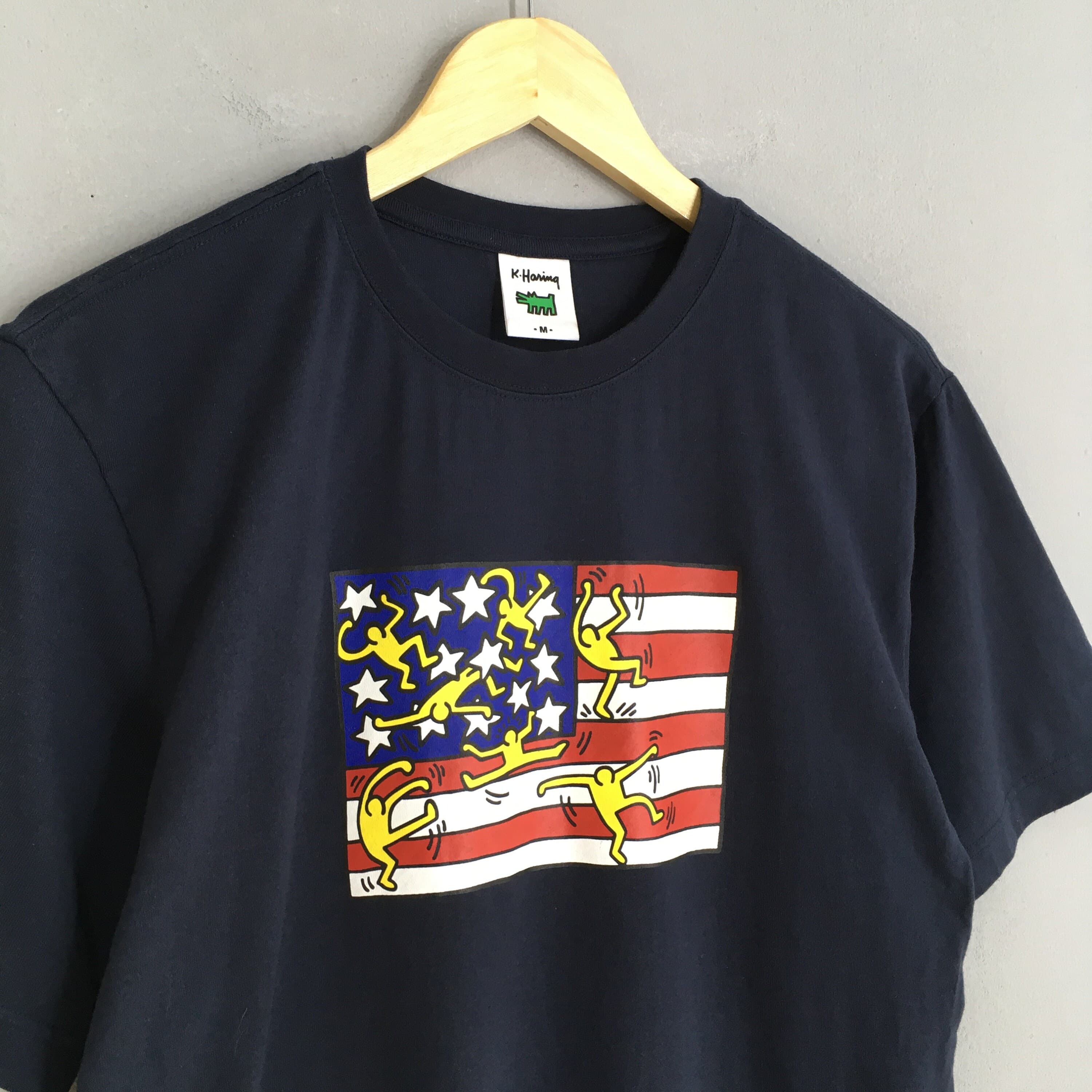 Vintage 90's Keith Haring American Flag Pop Art Tshirt Medium K.Haring Artwork Keith Haring American Artist Lithograph Black Tees Size M - image 5