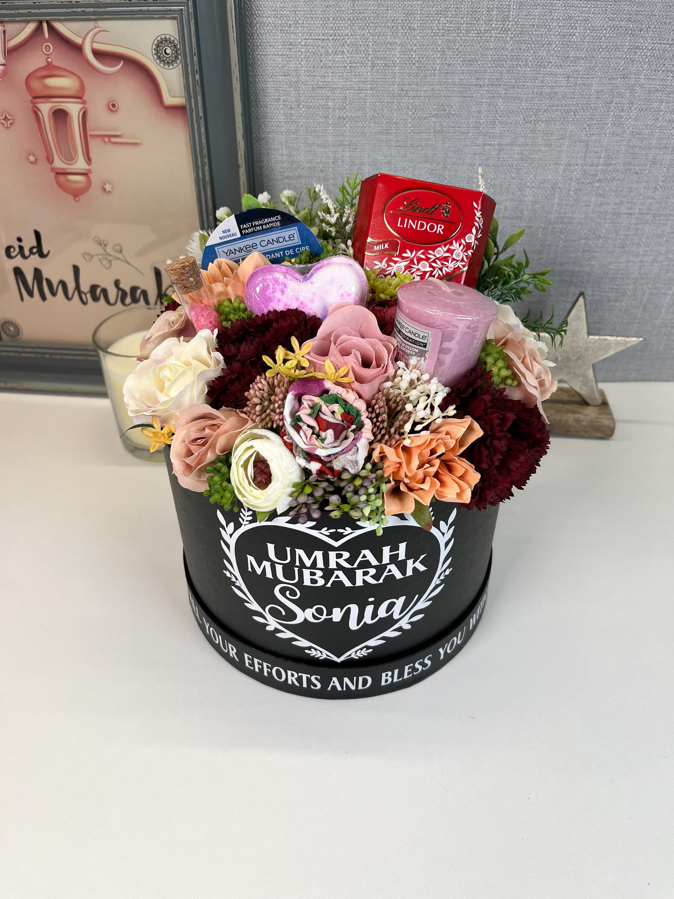 Eid Mubarak Pamper Hamper, Floral Bouquet, Bath Bomb Gift Set
