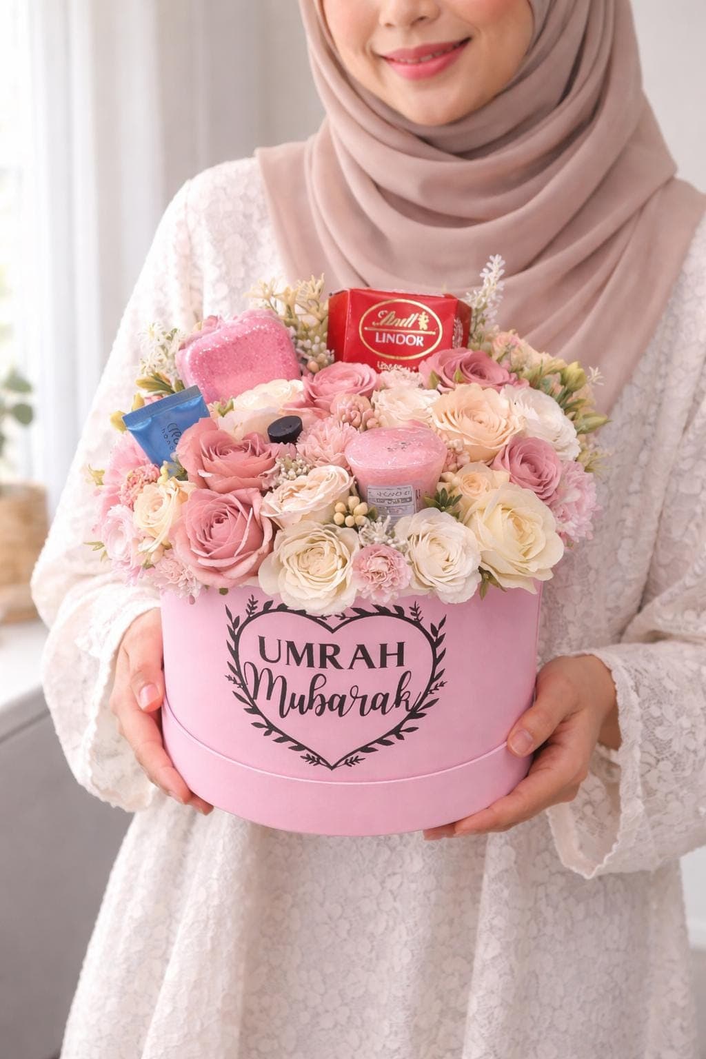 Umrah Mubarak Pamper Box – Pink | Personalised Islamic Gift for Her - image 4