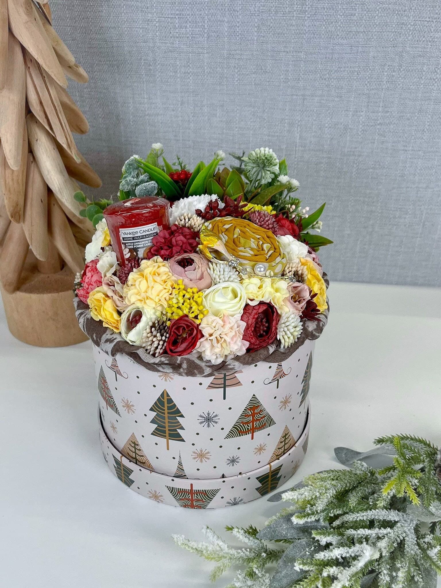 Personalised Scarf & Brooch Bouquet – Christmas Gift for Mum or Nan – Gift Box with Candle - image 3