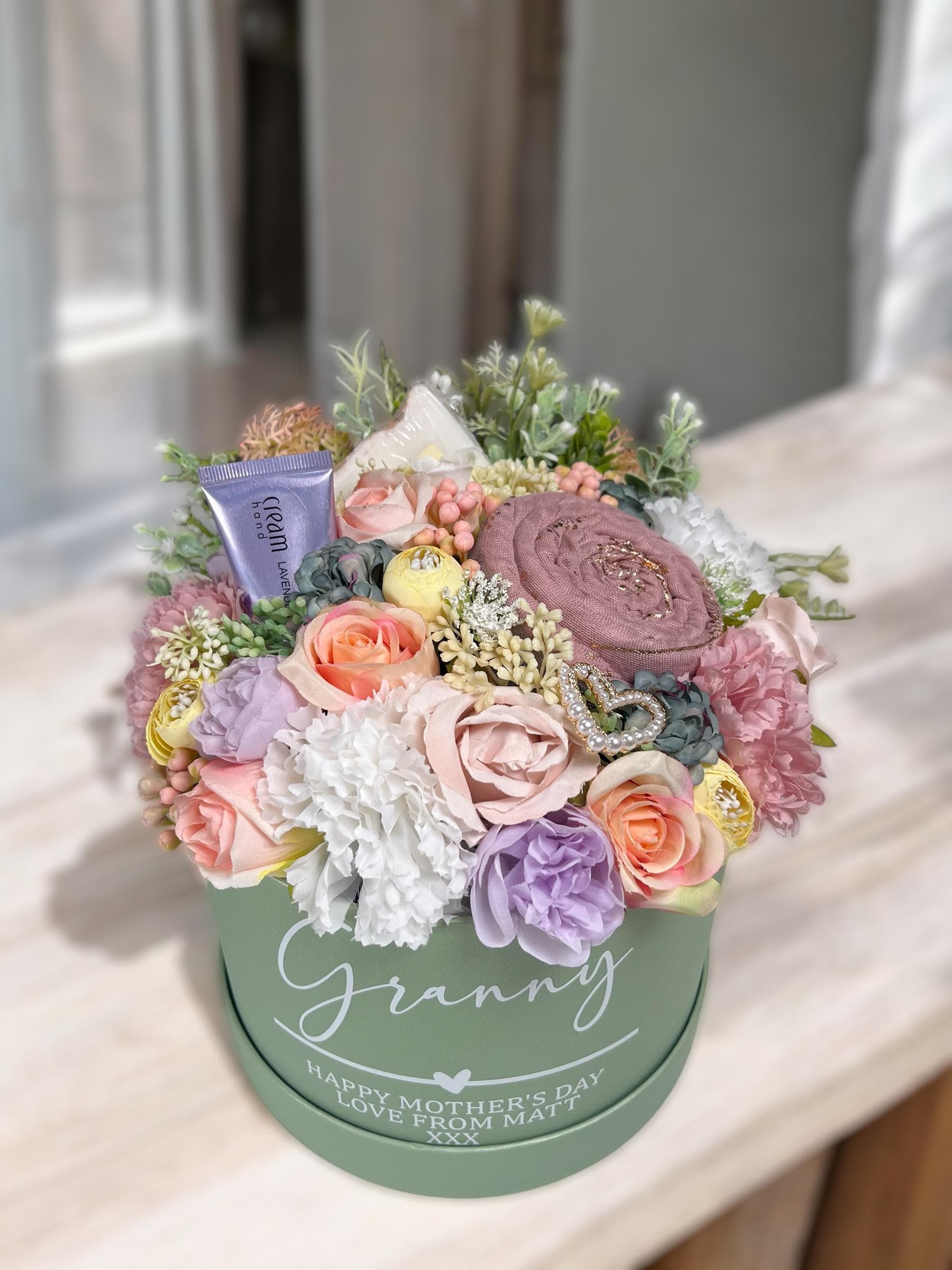 Faux Floral gift set
