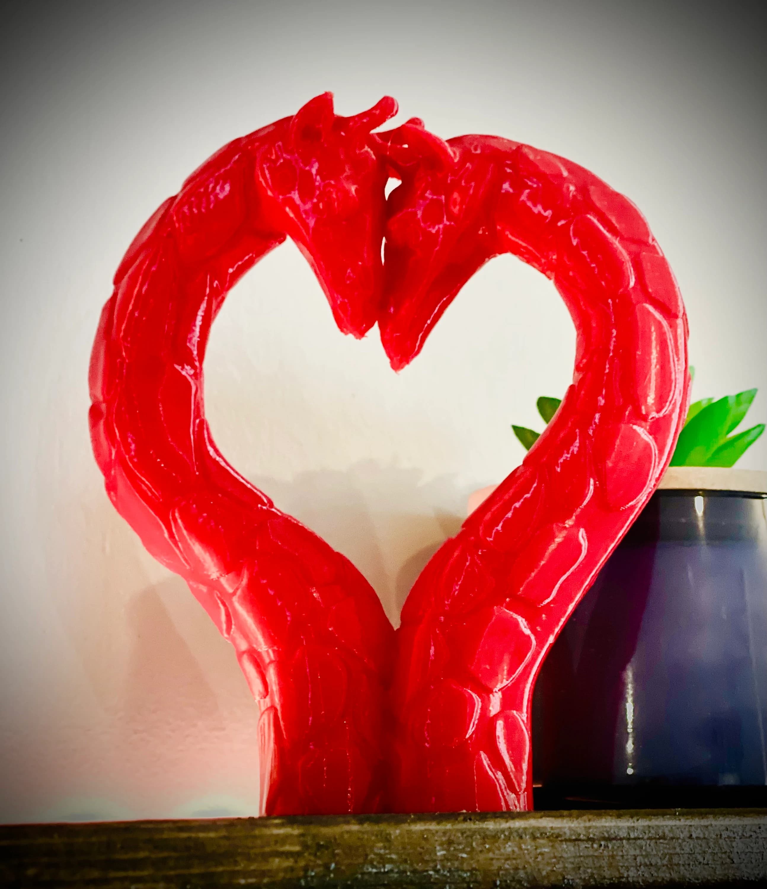 Giraffe Figurine: Romantic Valentine’s Decor (Glossy 3D Printed Sculpture) - image 5