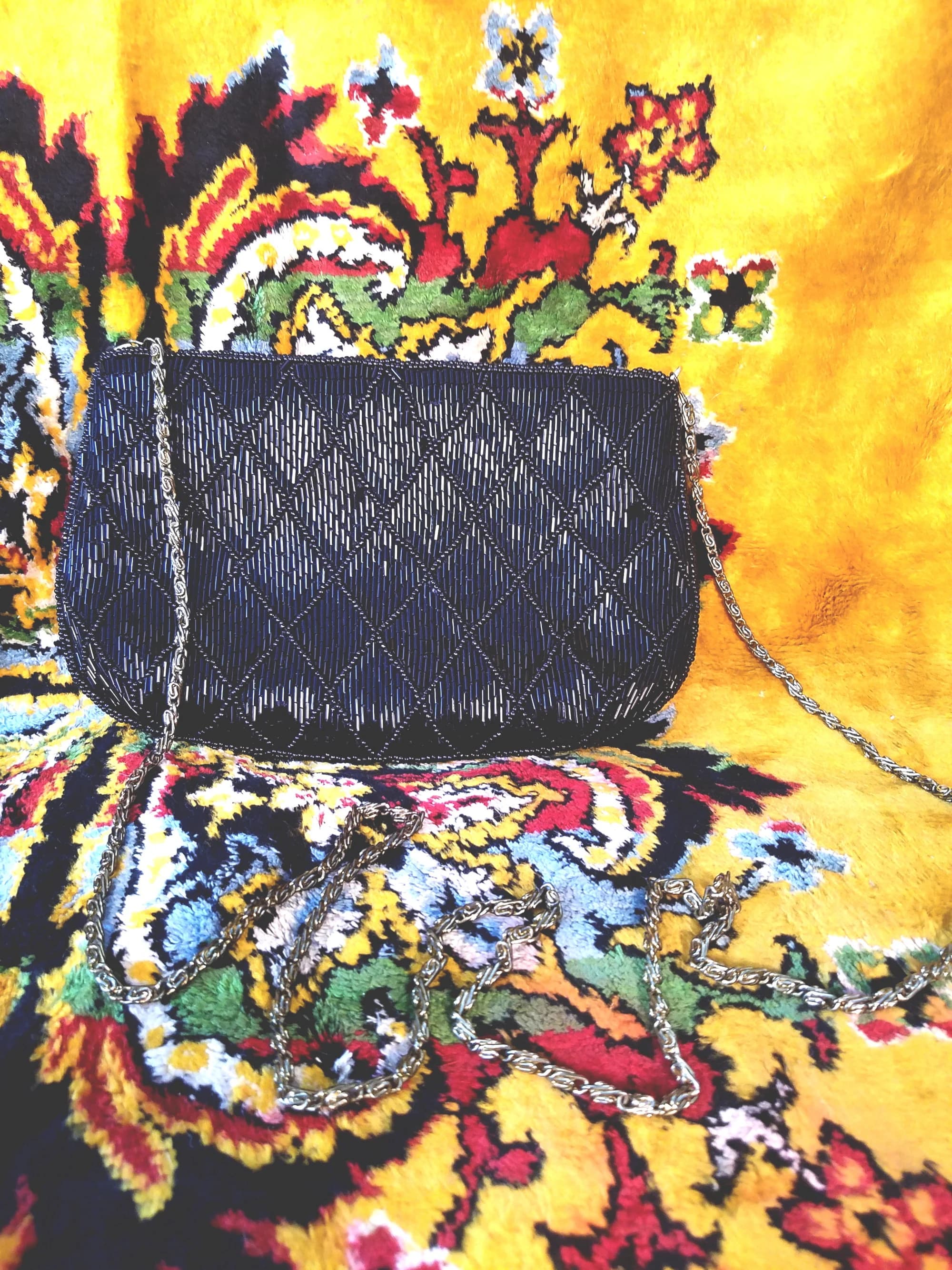 Vintage 80s Black Diamond Patterned Beaded Evening Bag with Chain Strap/ La Regale LTD - image 4