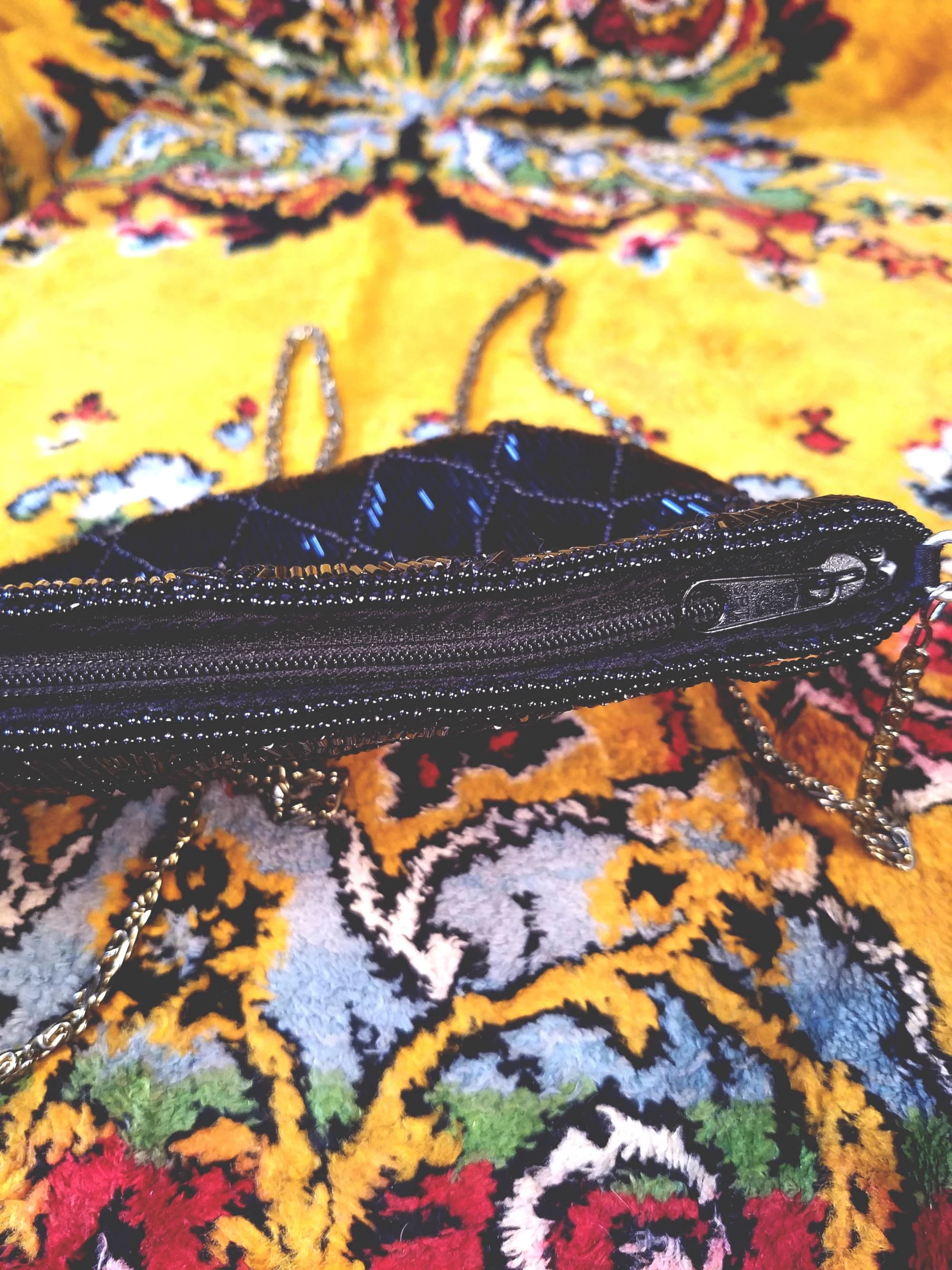 Vintage 80s Black Diamond Patterned Beaded Evening Bag with Chain Strap/ La Regale LTD - image 5