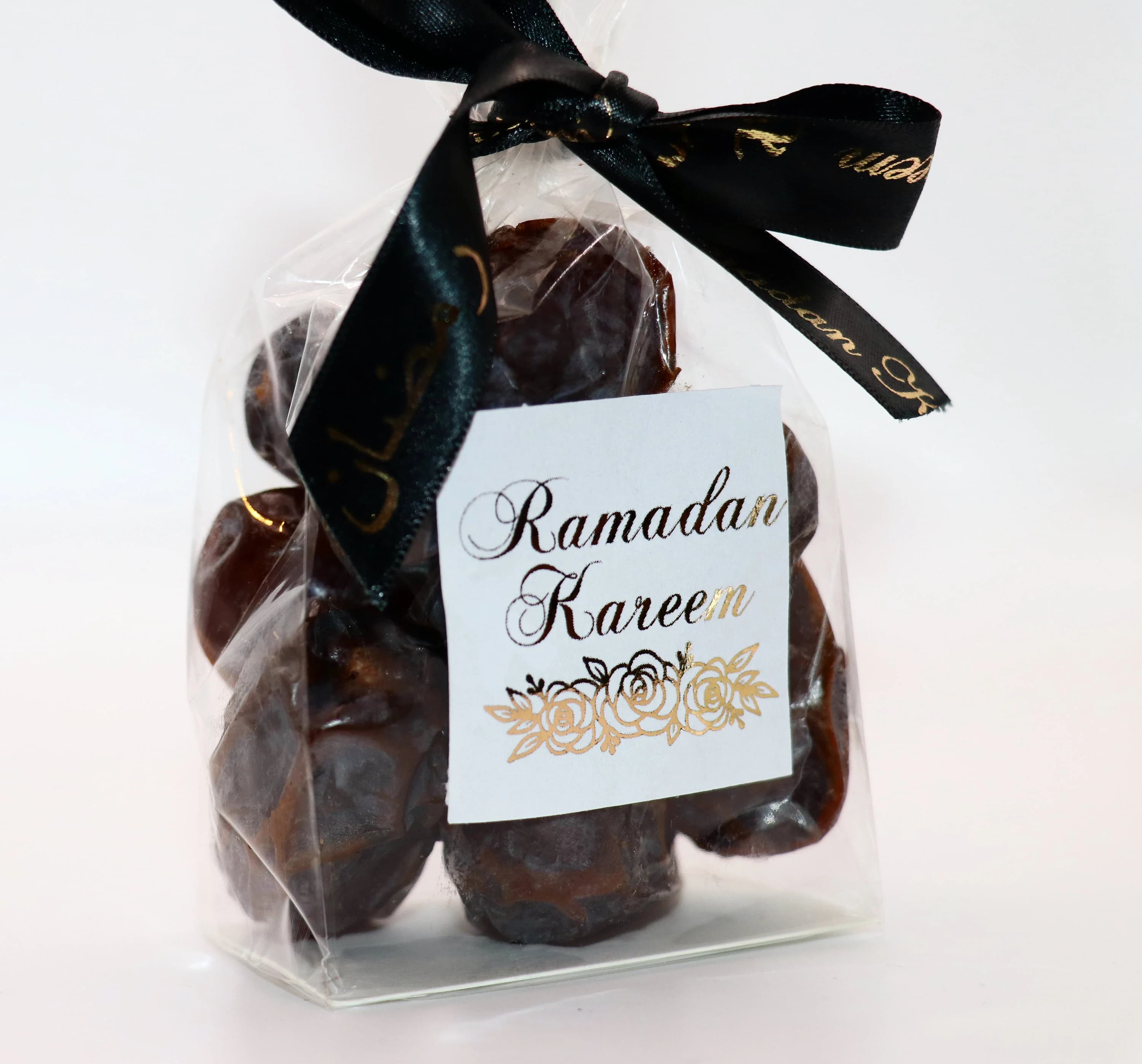 Dates Pouch - Luxury Medjool Dates from Palestine - Perfect as Umrah or Hajj gifting - image 3