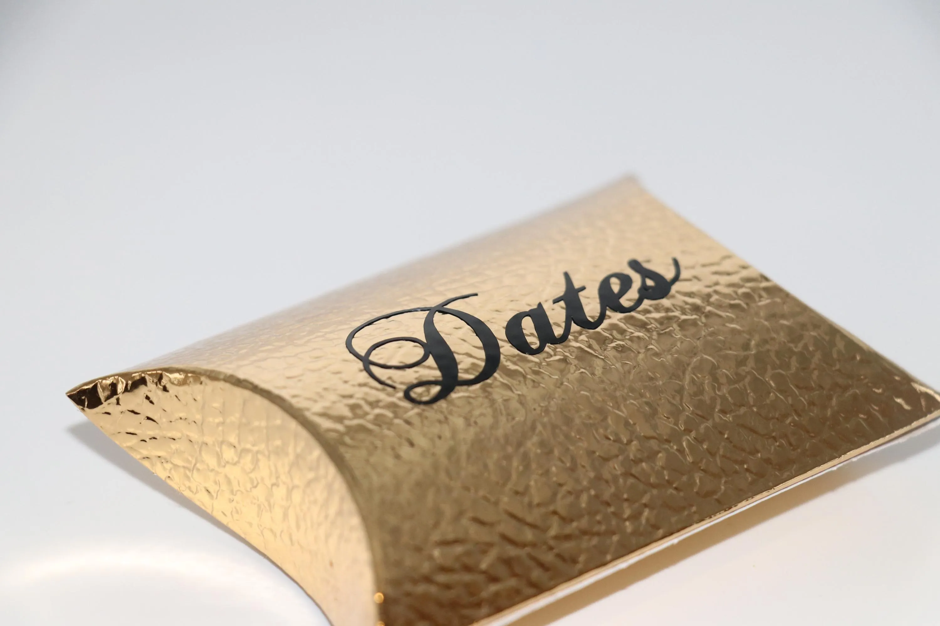Luxury Gold Date Favours for Ramadan, Eid, Umrah Gifts or Hajj