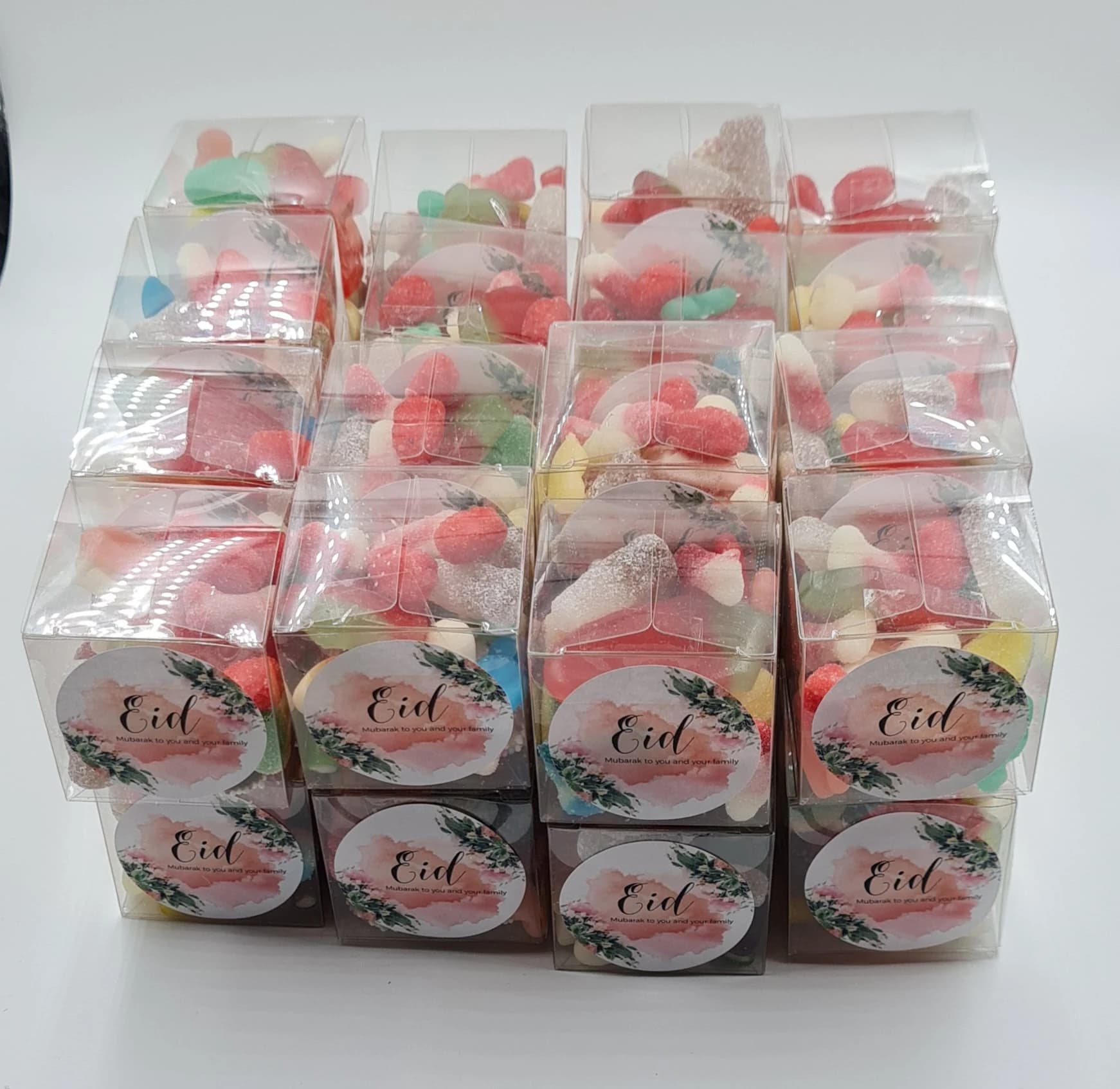 Halal Sweet Box: Ramadan Mubarak Gift, Personalized Option - image 3