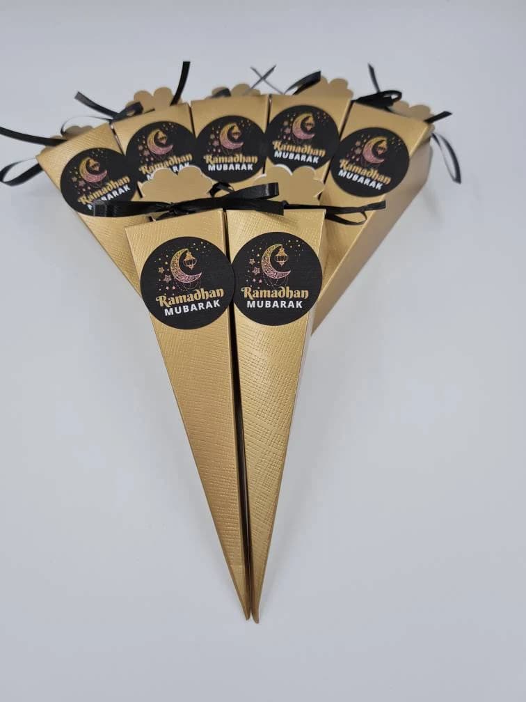 Sweet cones halal. Birthday, valentines, mothers day, Easter, ramadhan, eid, fathers day - image 2