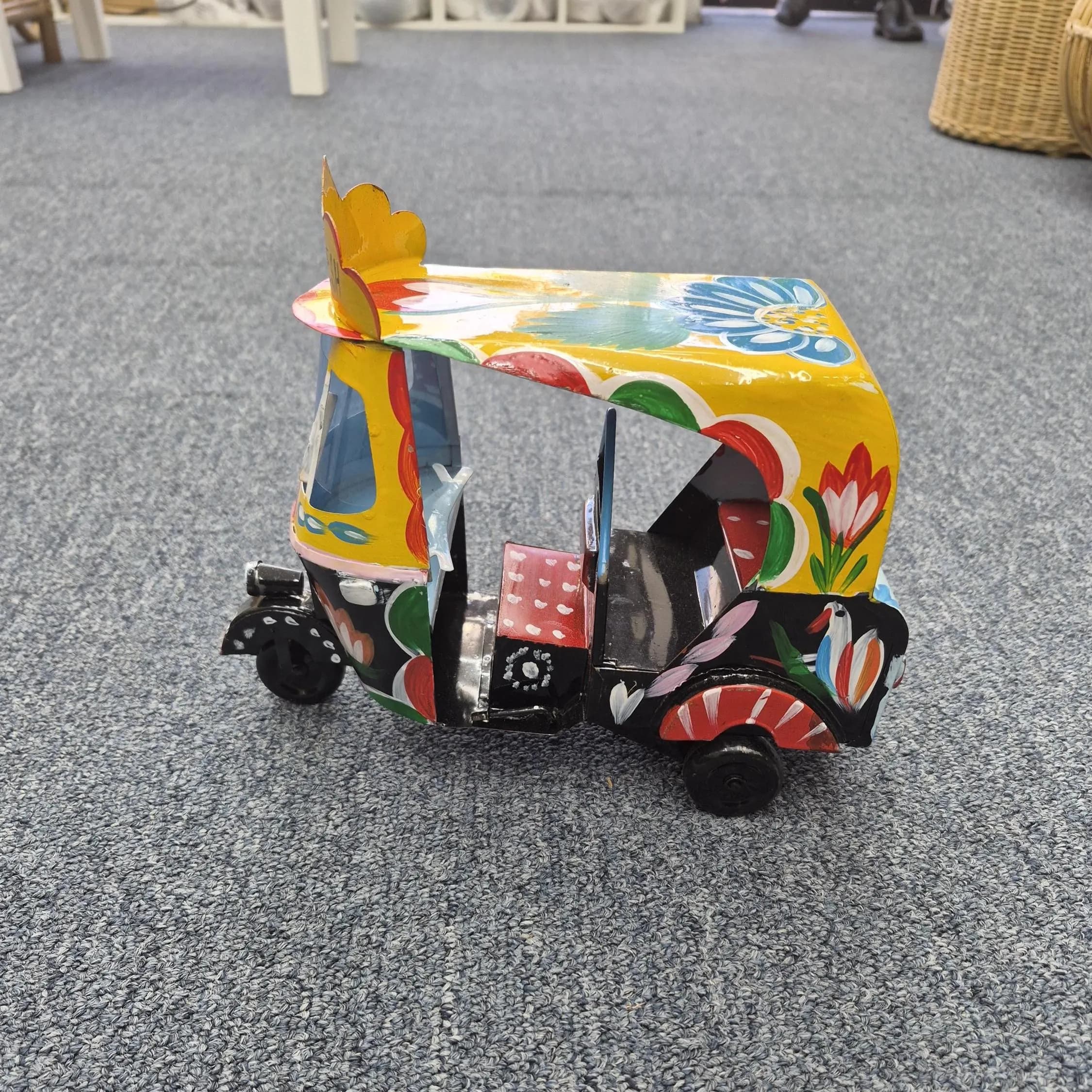 Baby Taxi (Auto Rickshaw) Showpiece - image 4