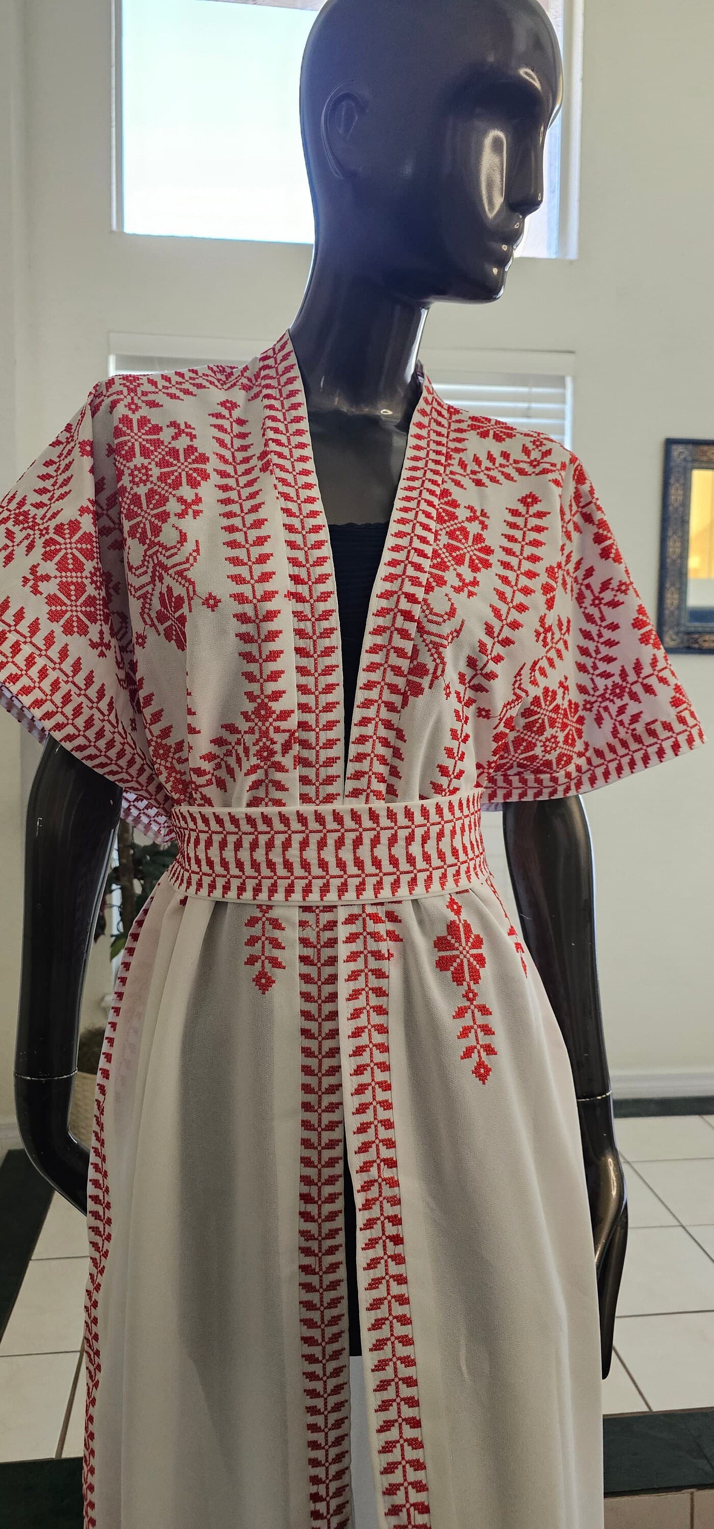 Traditional modern Palestinian Jordanian white Embroidered Tatreez Abaya Bisht Kaftan Thobe with red embroidery & an Embroidered belt