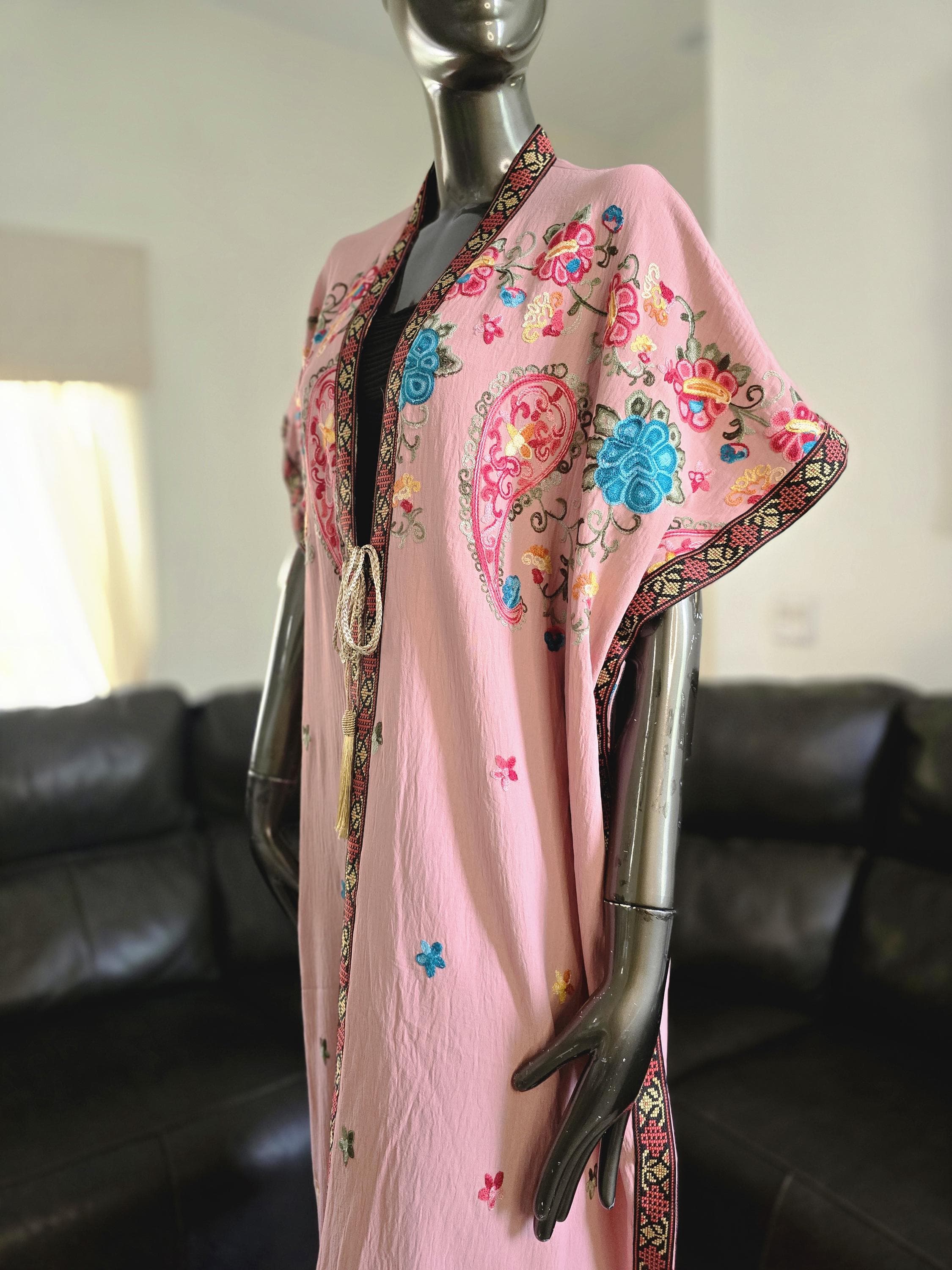 Peach Abaya / Bisht / Kaftan / Thobe with colorful floral embroidery Tatreez - image 2
