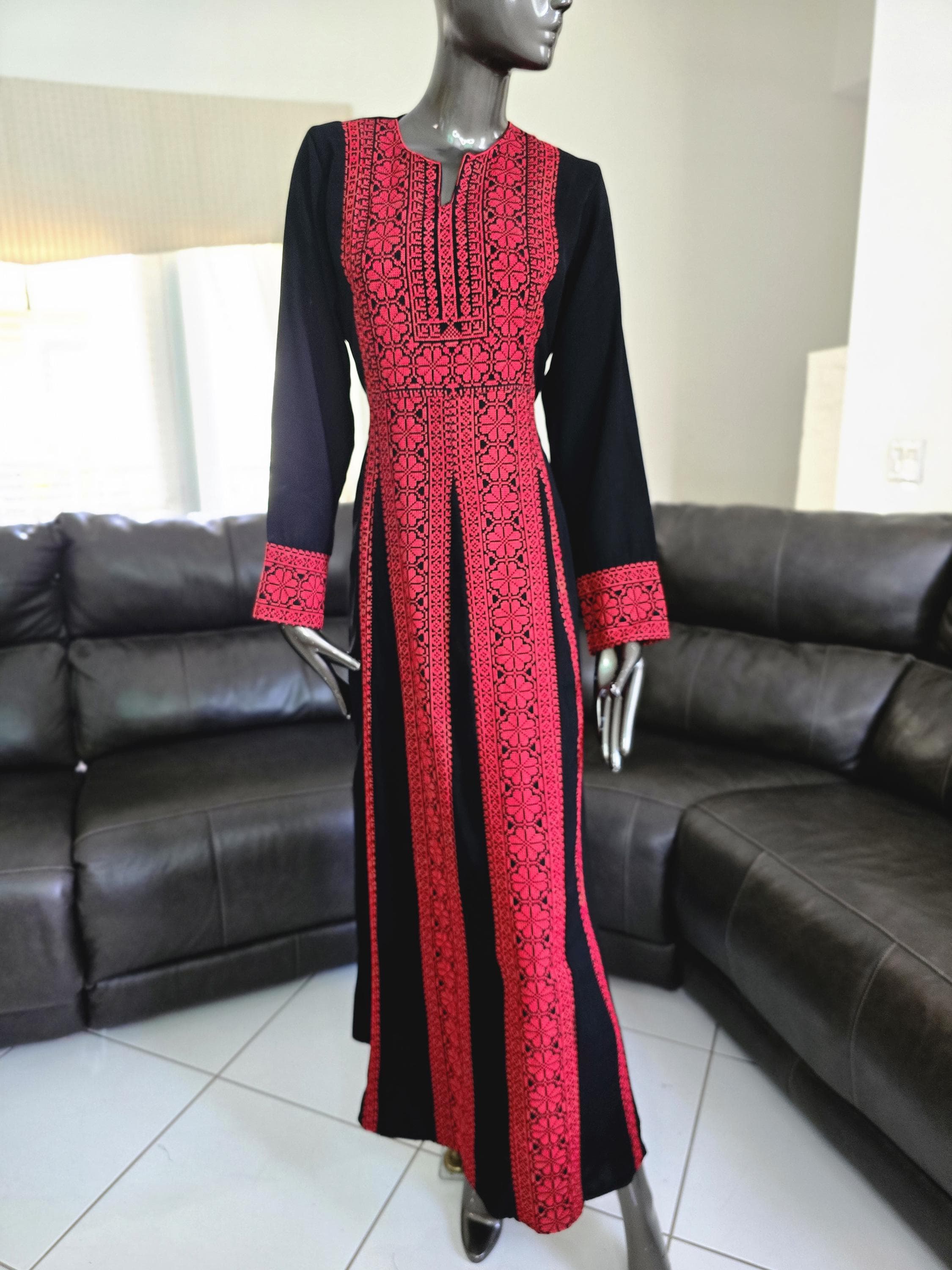 Elegant Embroidered / Tatreez Black and Red Jordanian Palestinian Thobe Dress Kaftan Abaya. - image 4