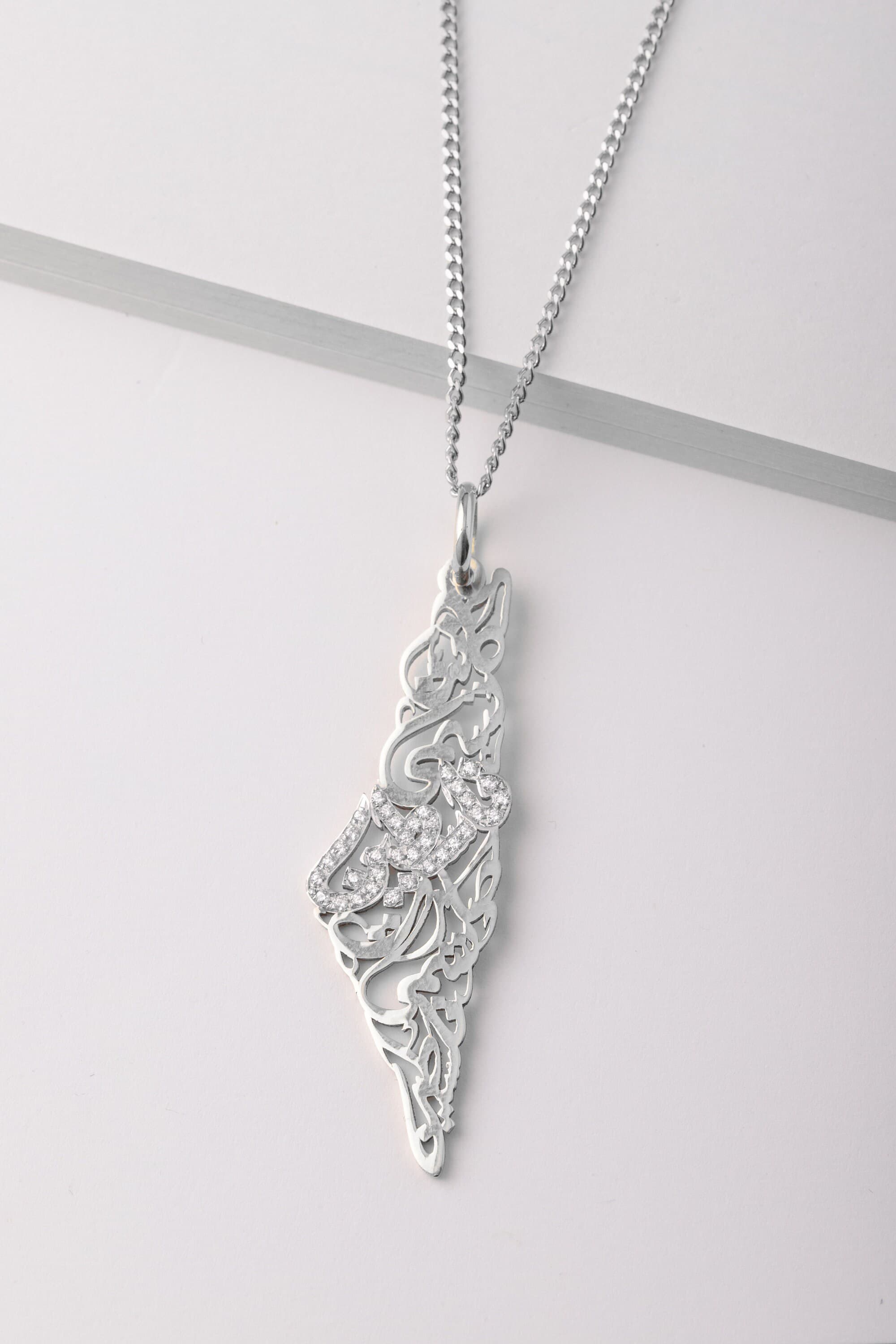 Palestine Map Necklace with Arabic Calligraphy Diamonds (18K GOLD / SILVER) - image 3