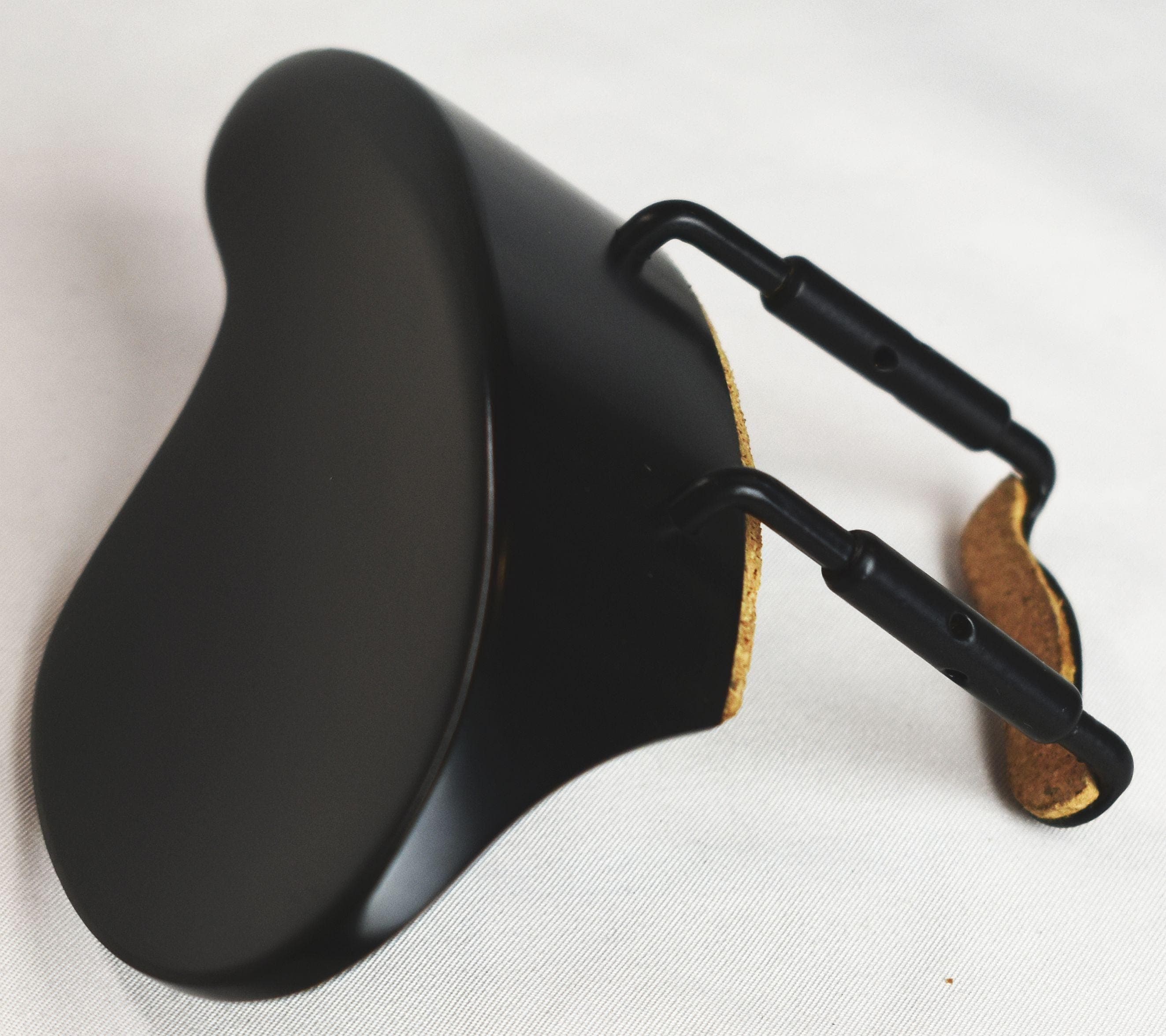 Nero Vermeer Violin Chinrest with Black or Chrome Hardware - image 4