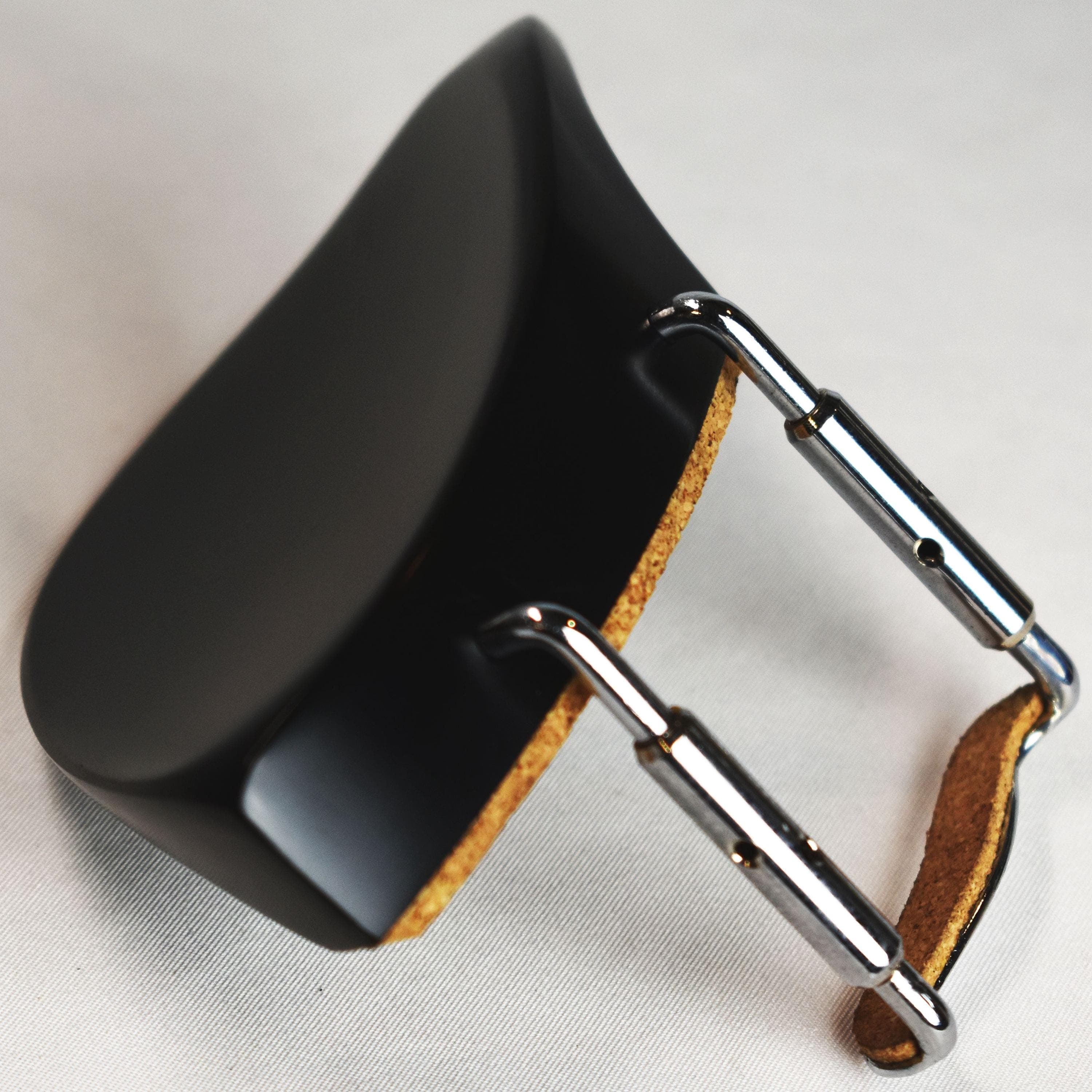 Nero Northwoods Violin Chinrest with Black or Chrome Hardware - image 2