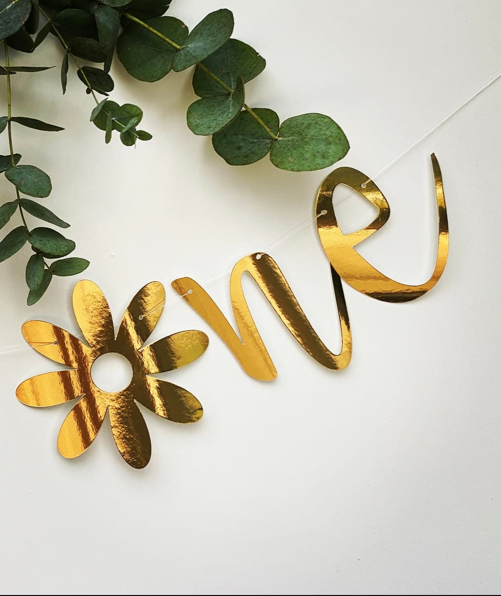 Gold Personalised (any age/colour) 1st Birthday Banner, Turning One Banner, First Birthday Bunting, Gold Banner, Daisy Banner - image 3