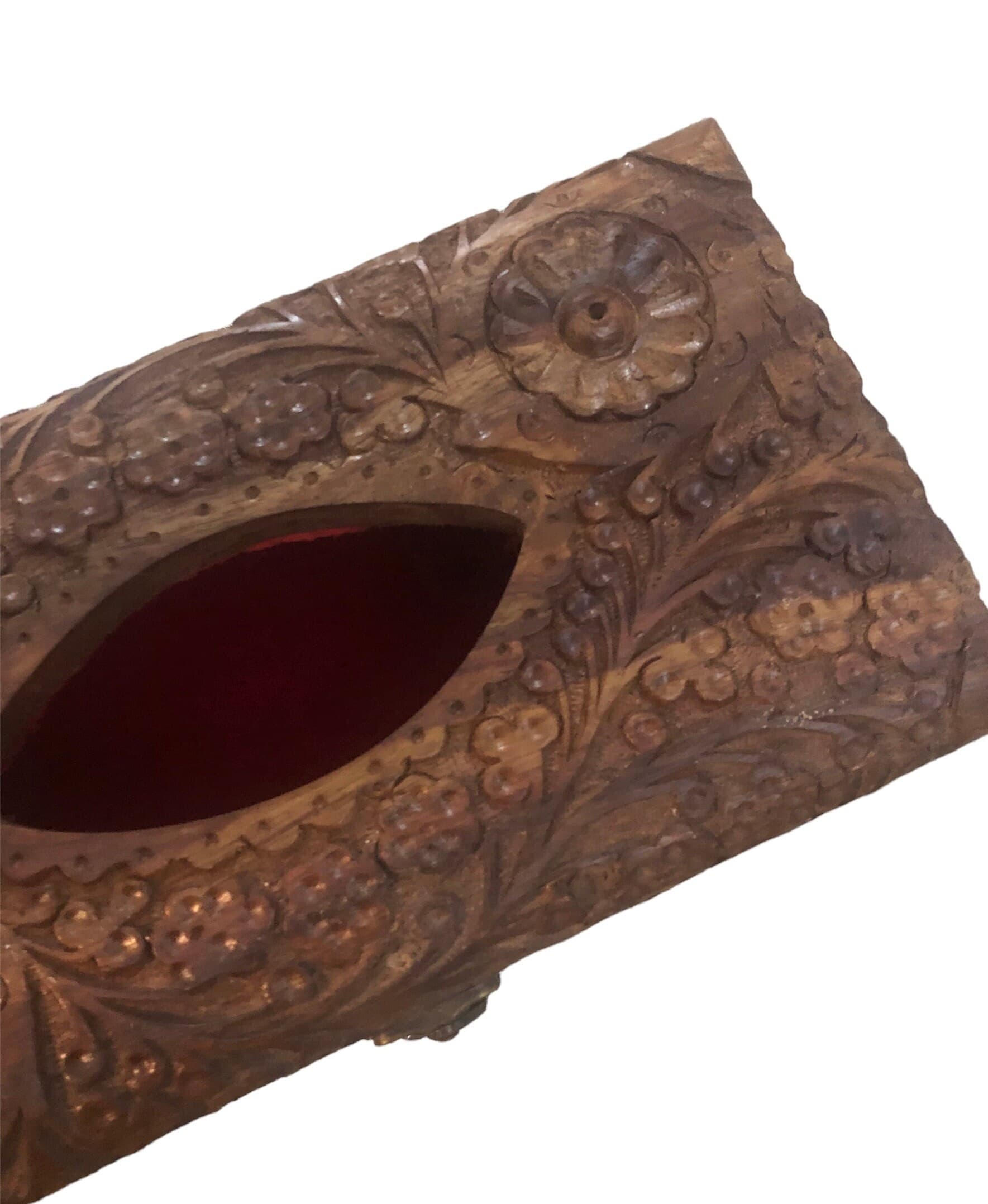 Hand Crved With Quality Wood Tissue Box ,Napkin Holder,case,Tissue Box ,Velvet Inner ,Gift for Her - image 4