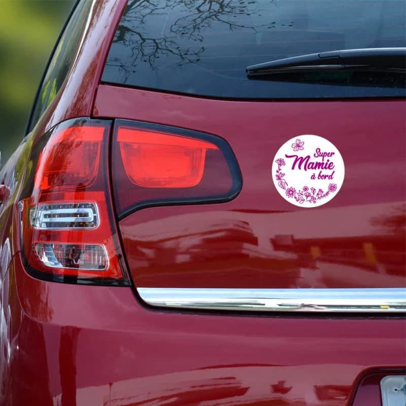 STICKER SUPER MAMIE à bord (J0142)