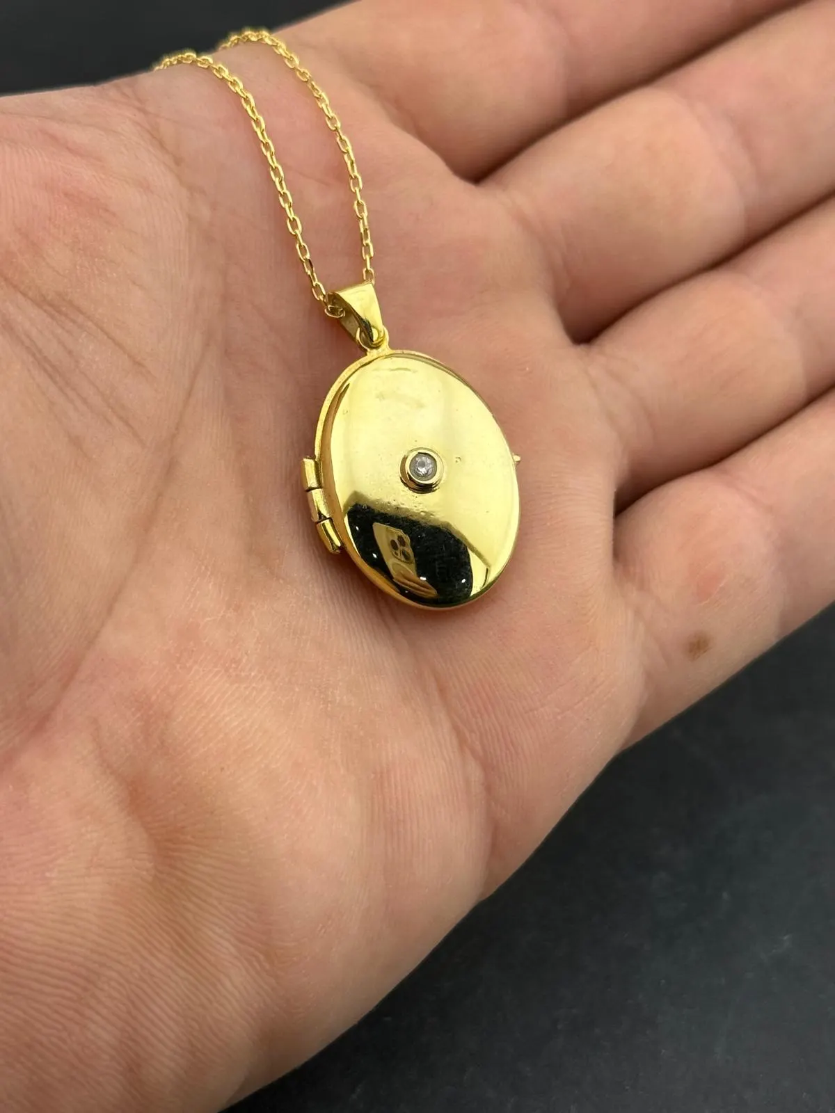 Personalized Oval Photo Locket Necklace with Stone, Custom Picture Pendant, Gold Locket Necklace with Photo, Keepsake Gift for Her, Mom Gift - image 5