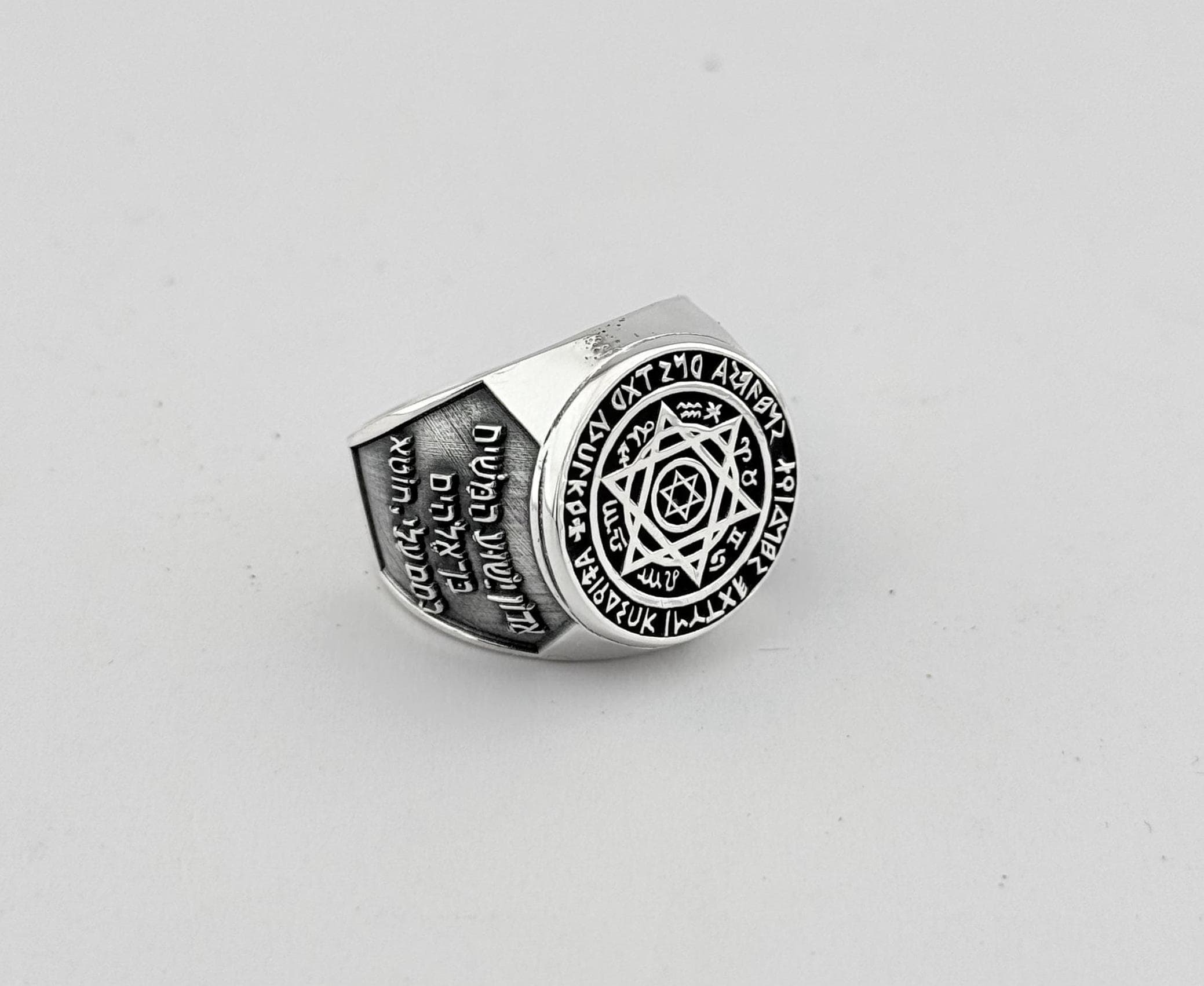 Solomon Seal
Hebrew Ring
Jewish Jewelry
Silver Ring
Protective Ring
Heritage Gift
Kabbalah Ring
Men’s Ring
Spiritual Jewelry
Customizable Ring
Sacred Symbol
Statement Ring
Unique Gift