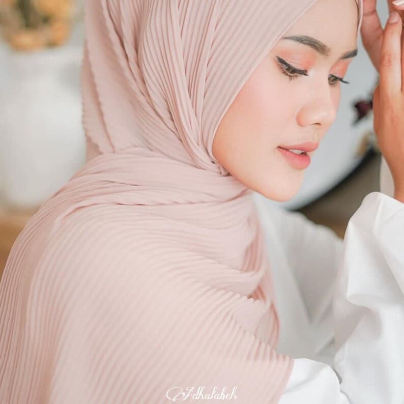 Pleated Chiffon Pashmina Hijab: 'Lily' Shawl Scarf - image 5