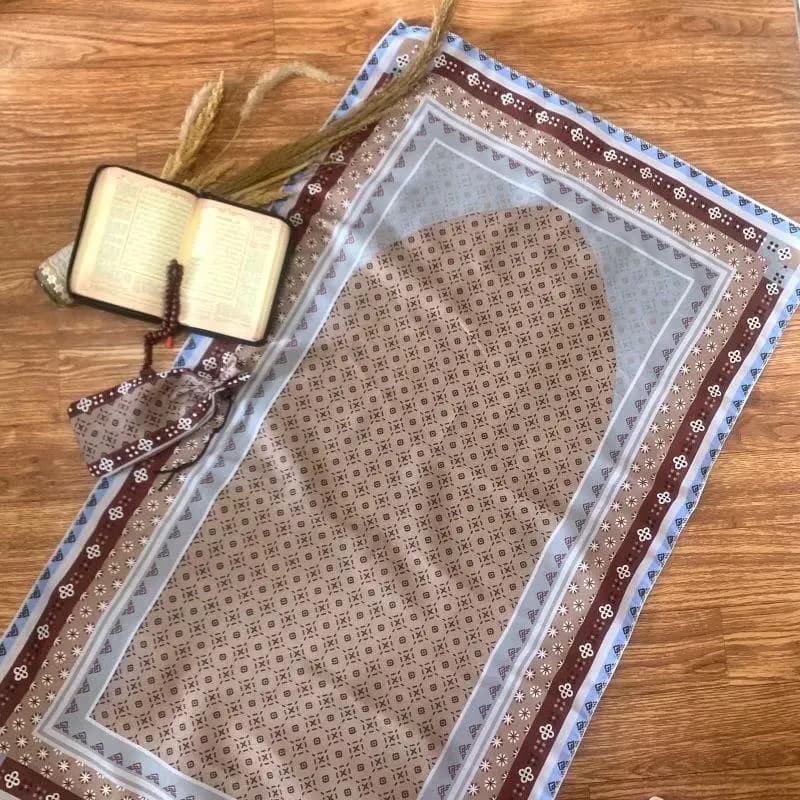 Portable Sajadah Travel Mat Prayer with Pouch “New” Vol. 2 (more colors on vol. 1-5) - image 3