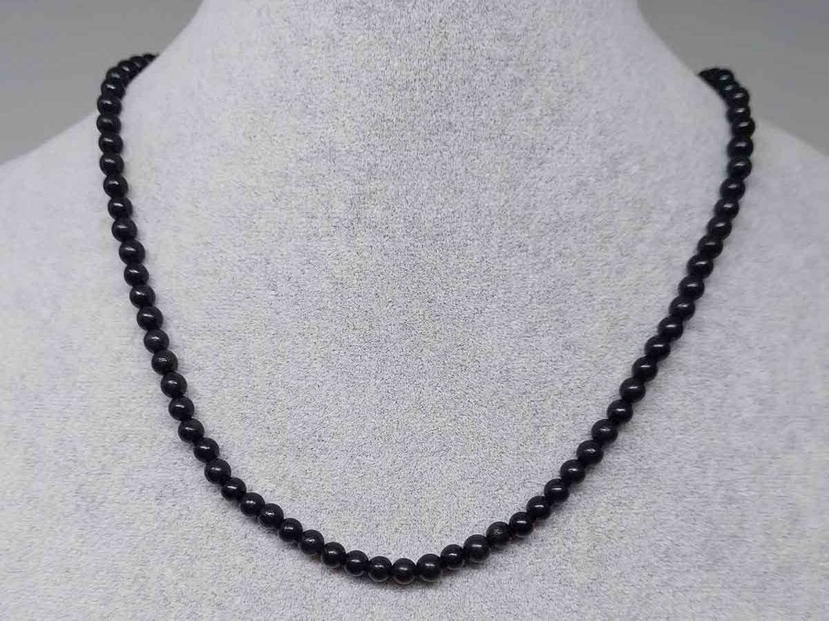 Shungite Necklace | Shungite Necklace with antialergic clip 4 mm | Natural Healing Stone | Healing Stone Jewelry