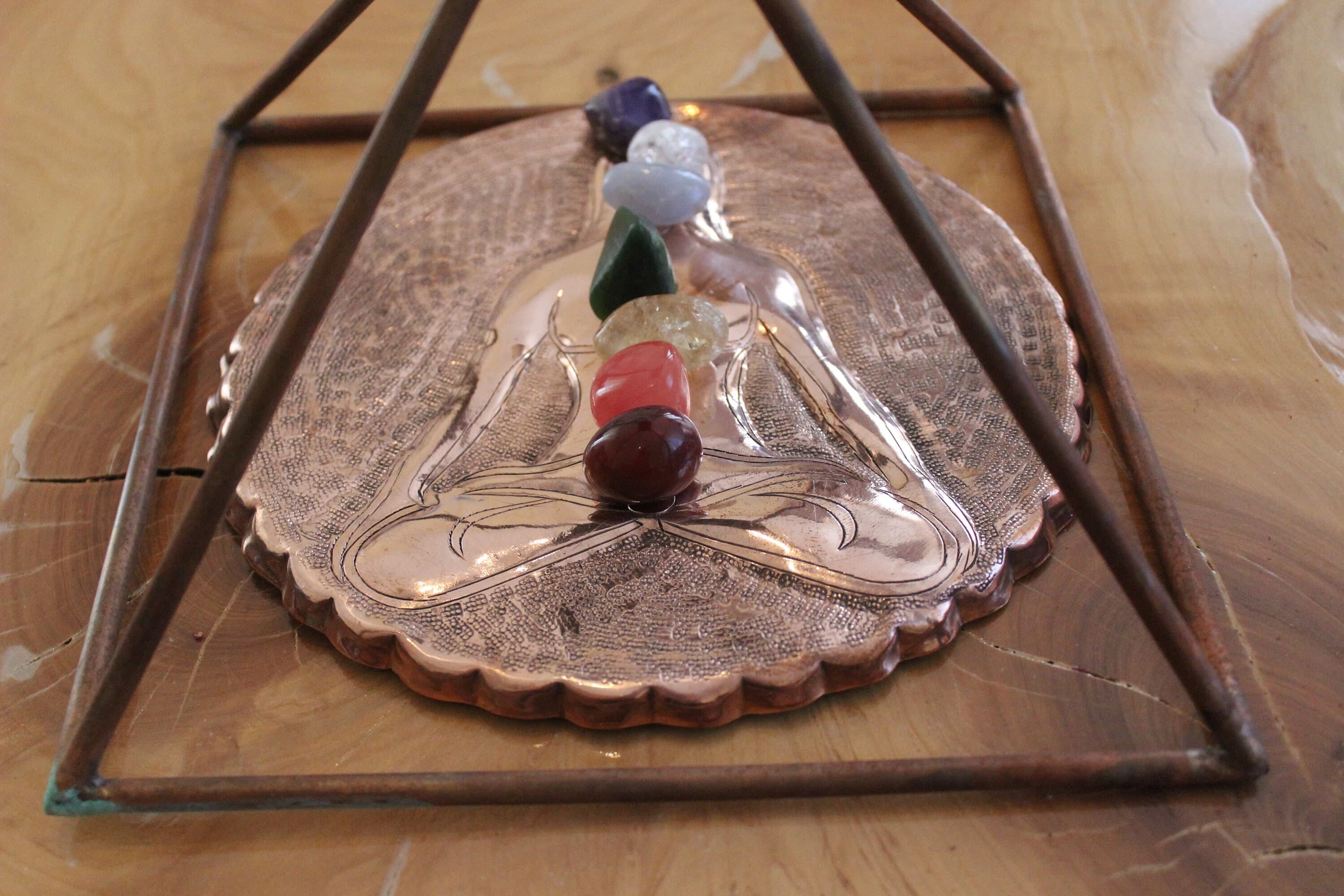 2 in 1 Set, 9"Copper Meditation Healing Energizer Pyramid with Copper Chakra Grid Art - image 3