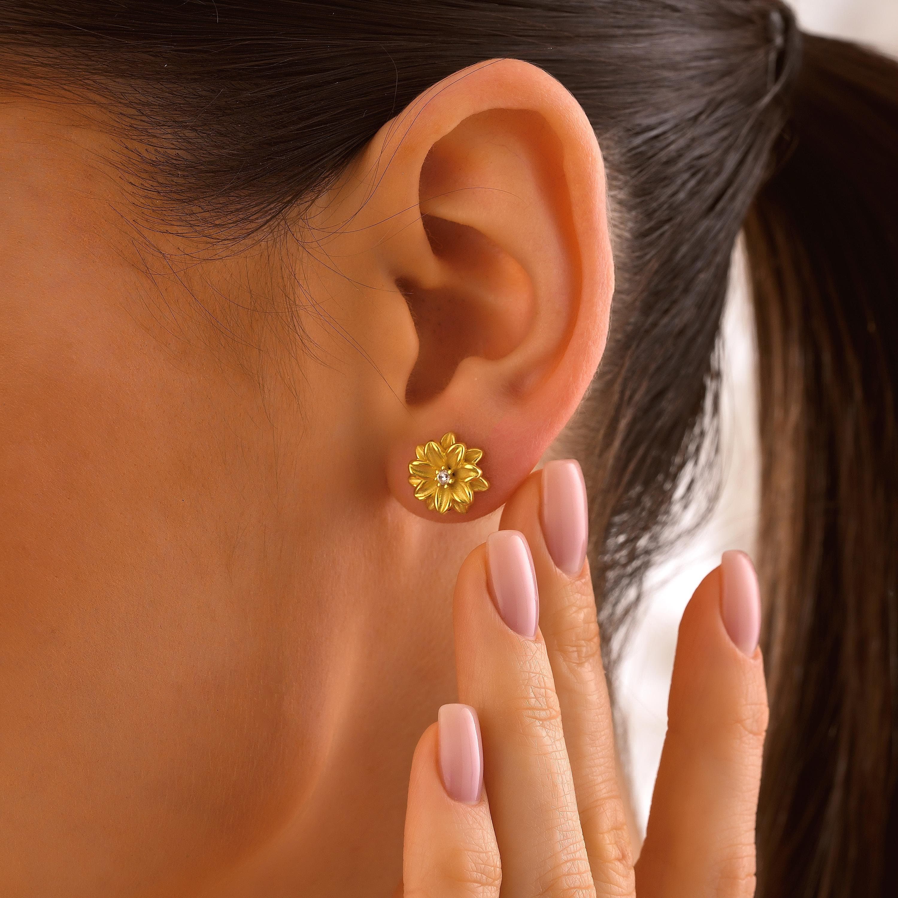 14k Gold Birth Flower Earrings, Birthstone earrings, Hypoallergenic Stud earrings for women Gold Filled, Valentines Days, Bridesmaid Gifts