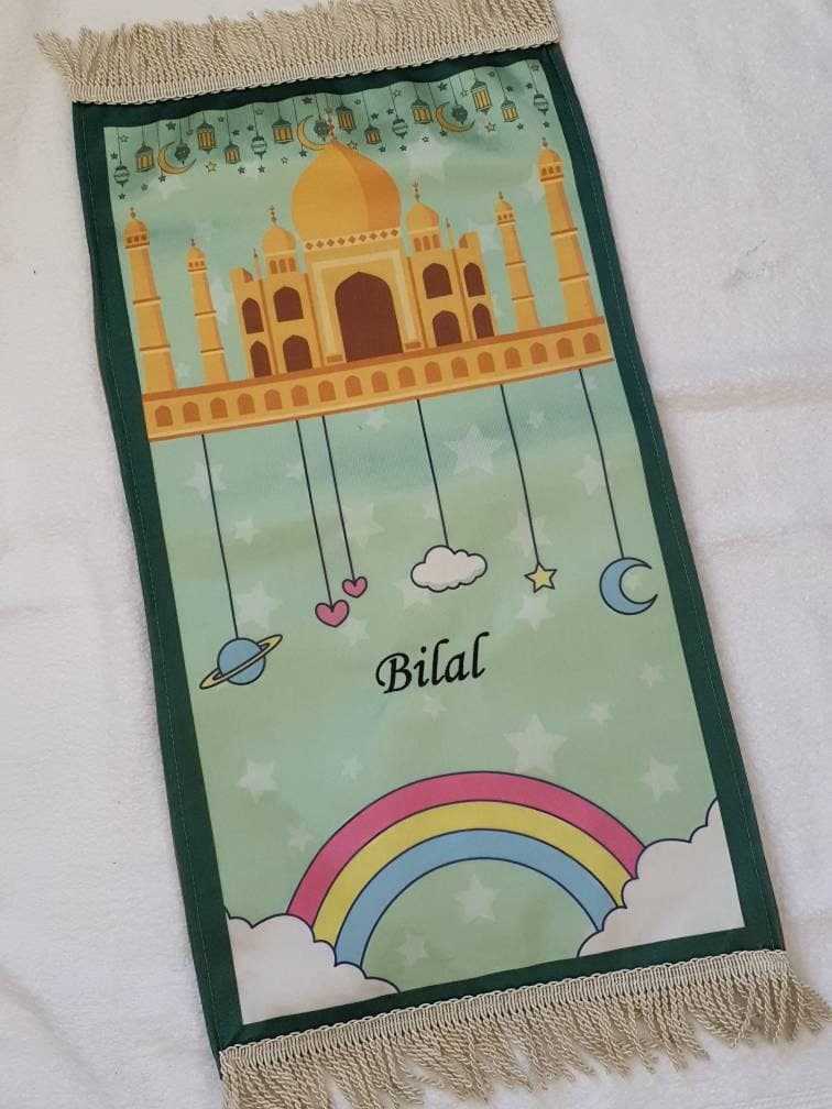 Personalised kids prayer mat with Name – Salah Rug for Boys & Girls | Ramadan Eid Present | Islamic Muslim Gift for Children | Birthday gift - image 5