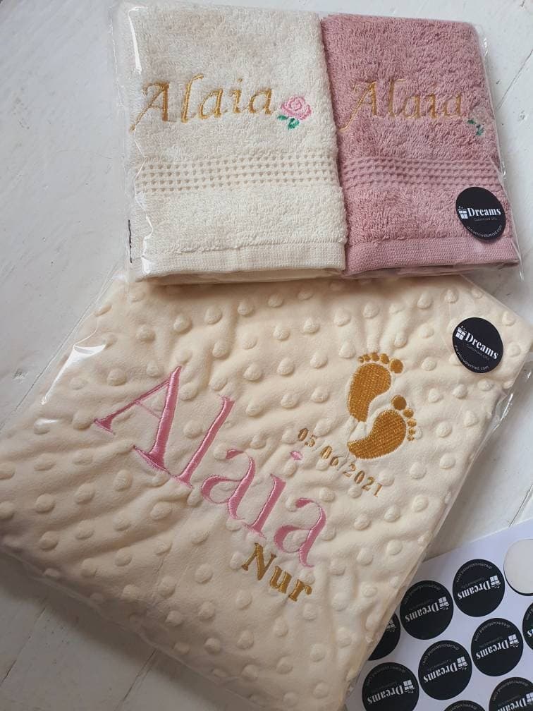 Personalised Baby Popcorn Blanket with Name, Footprint & Date of Birth – Soft Newborn Keepsake | Baby Shower Gift | Custom Baby Blanket - image 5