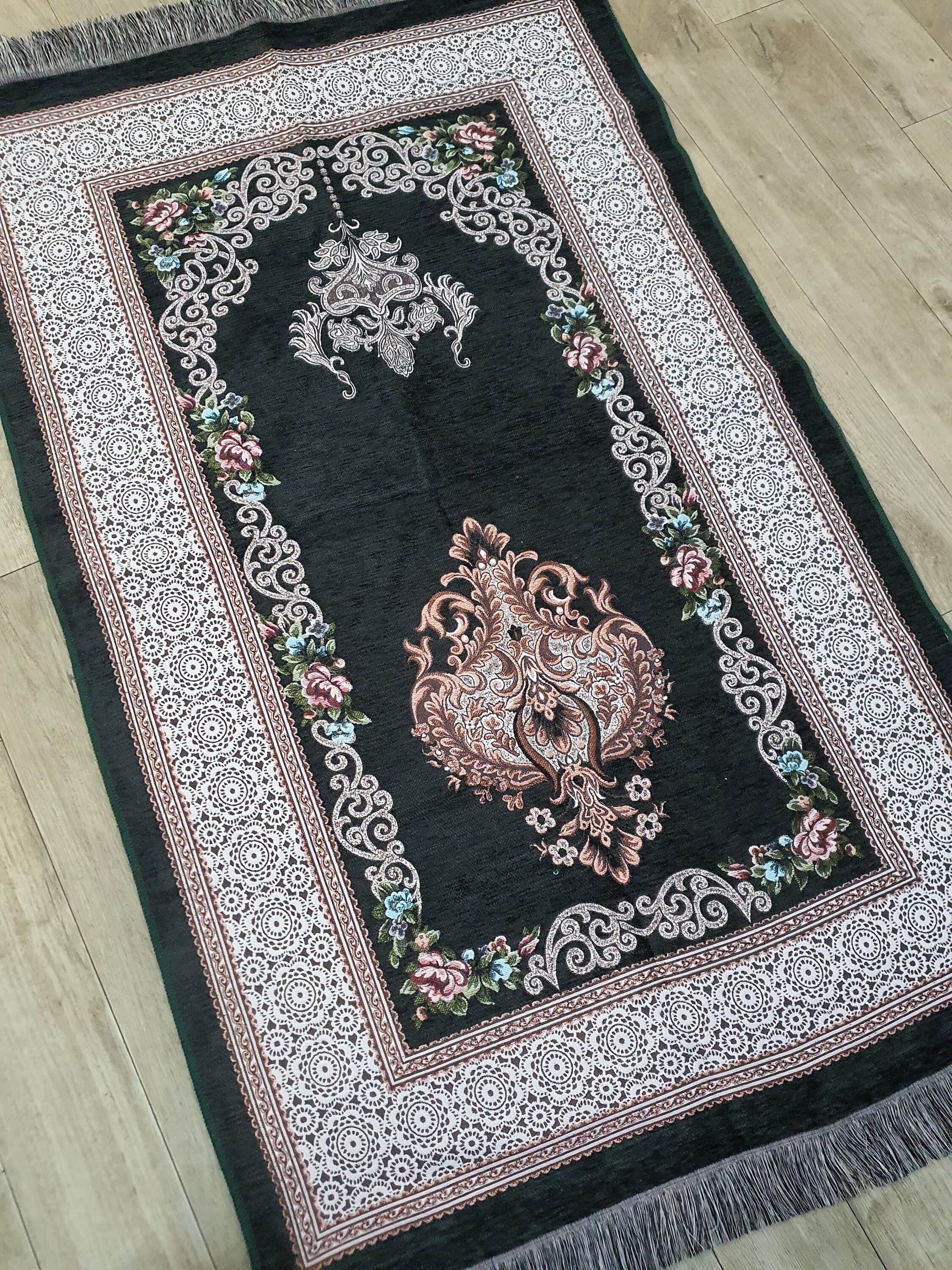 Personalised Prayer Mat – Adult size Musallah Janamaz Sajada–Islamic Gift for Ramadan, Eid, Nikah, Wedding Birthday gift idea Muslim gift - image 4