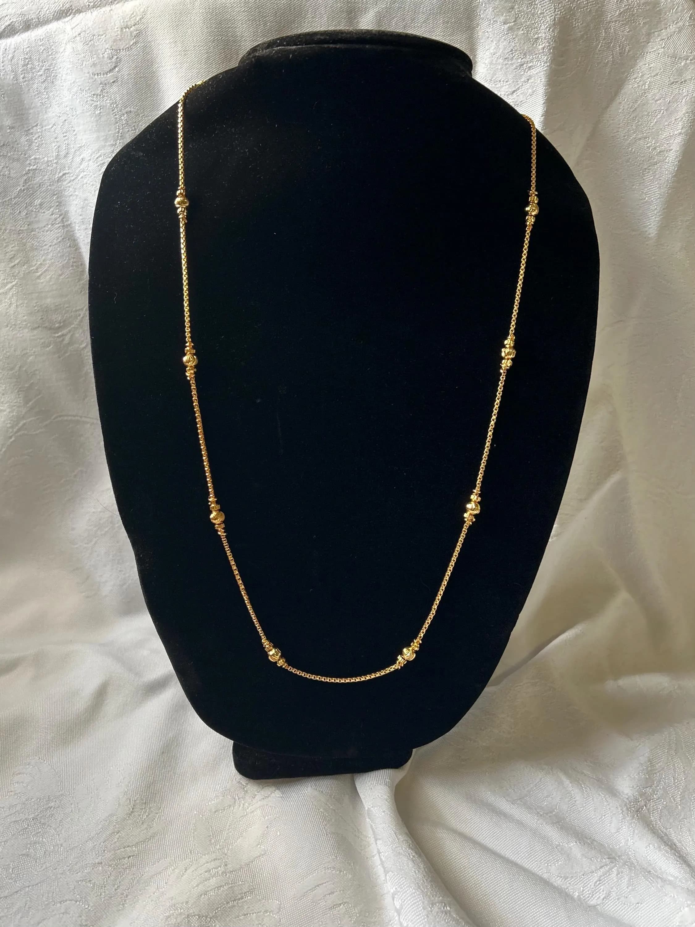 Pakistani-Inspired Gold Chain Necklace | Desi Bridal Jewelry - image 4