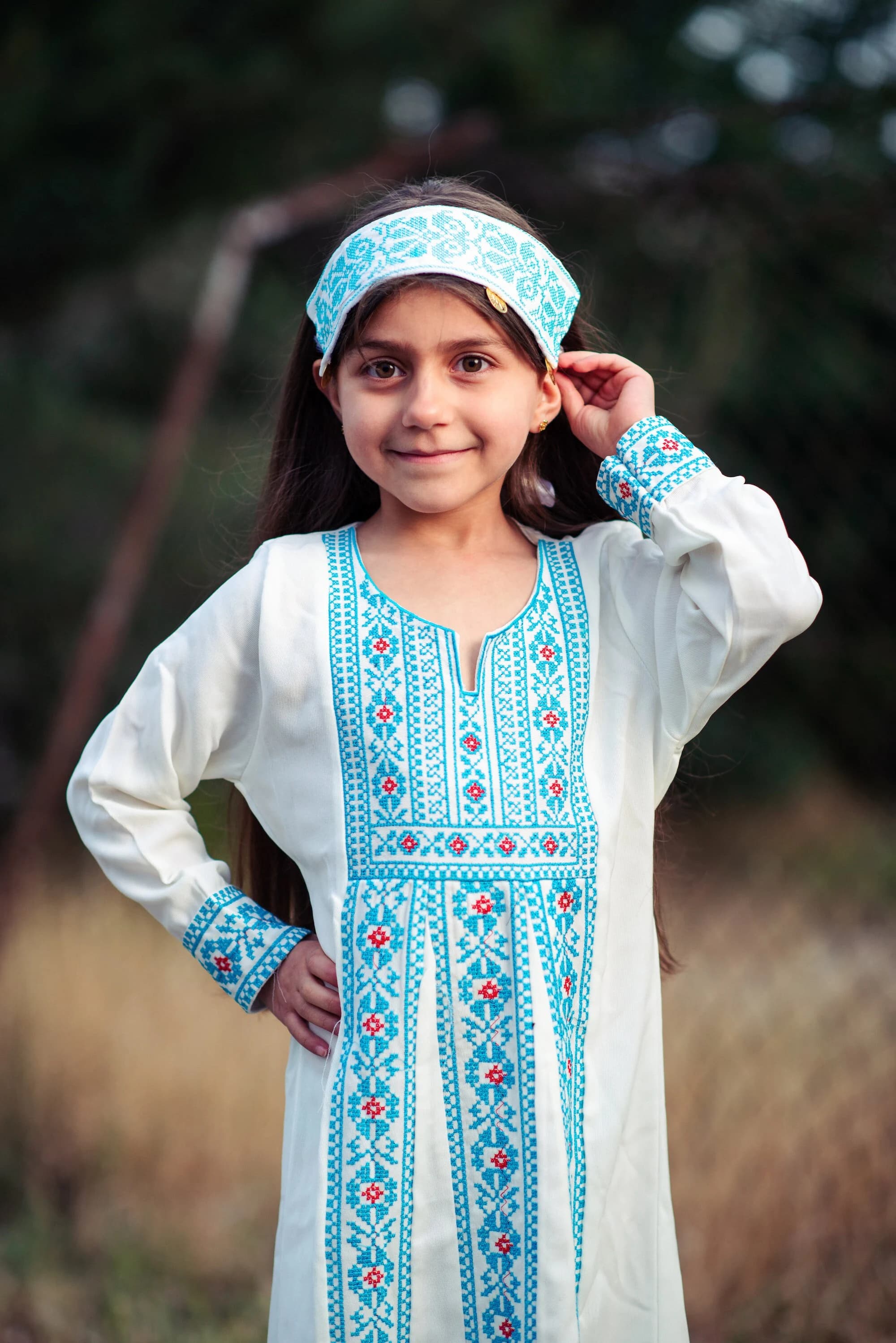 Girl's Palestinian Tatreez Thobe long Dress Blue and white Embroidered Thoub - image 4