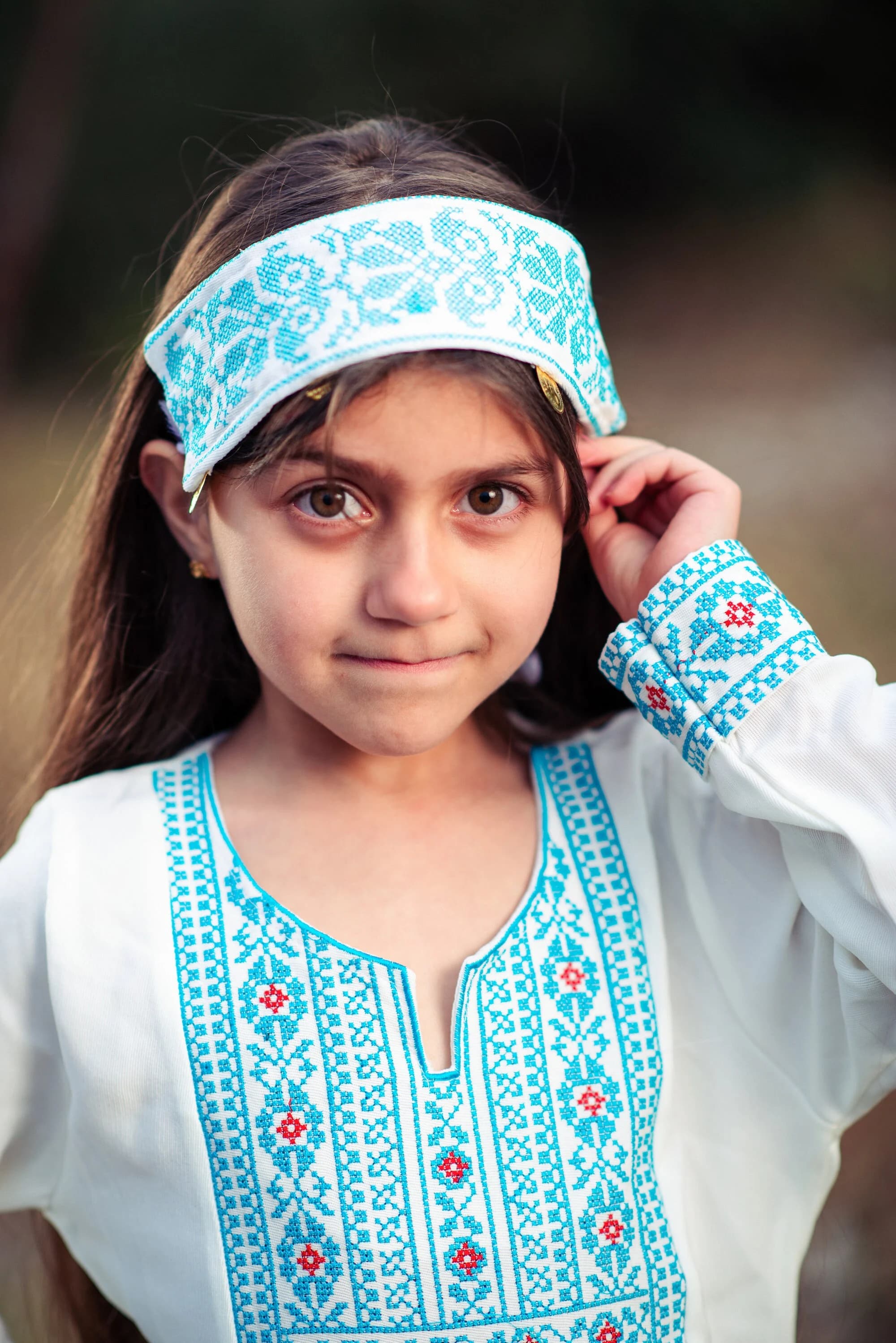 Girl's Palestinian Tatreez Thobe long Dress Blue and white Embroidered Thoub - image 5