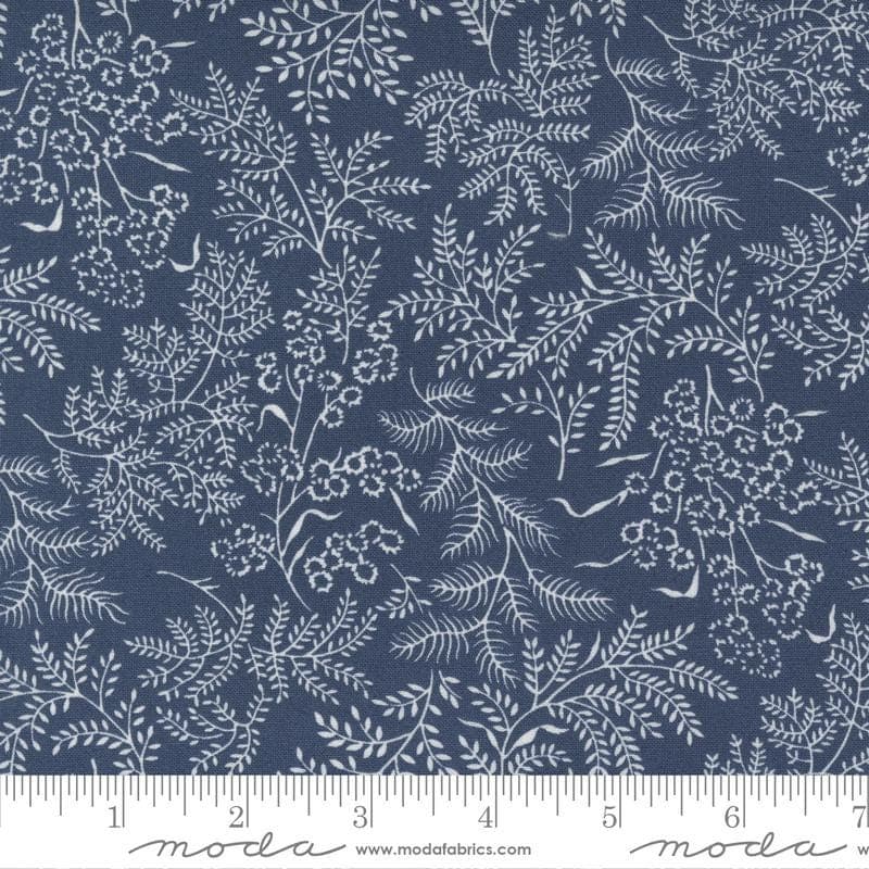 Nantucket Summer by Bonnie and Camille for Moda Fabrics, Item number 55261-23 Navy - image 3