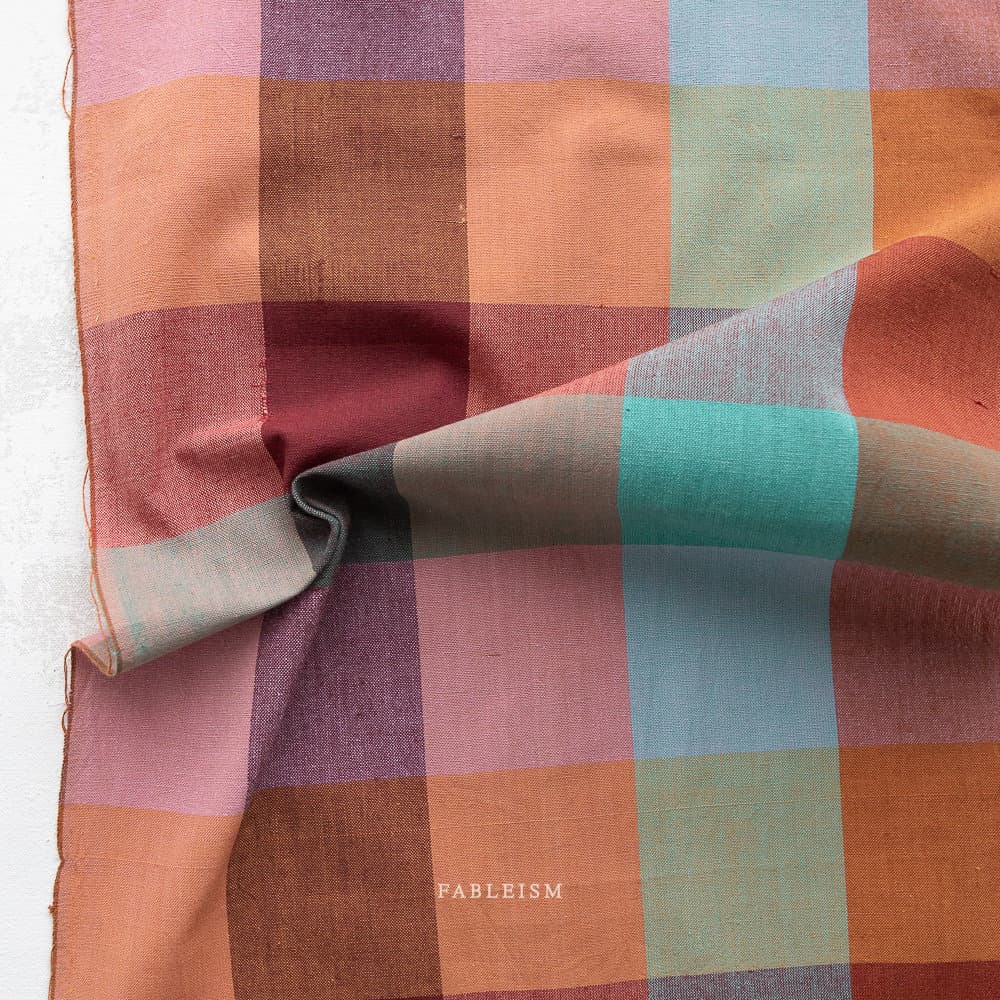 Canyon Springs is Fableism Supply Co’s latest mixed weight wovens collection featuring new textures, new weaves, and some returning favorites. Inspired by the vastness of the grand canyon and its full spectrum of life and color.