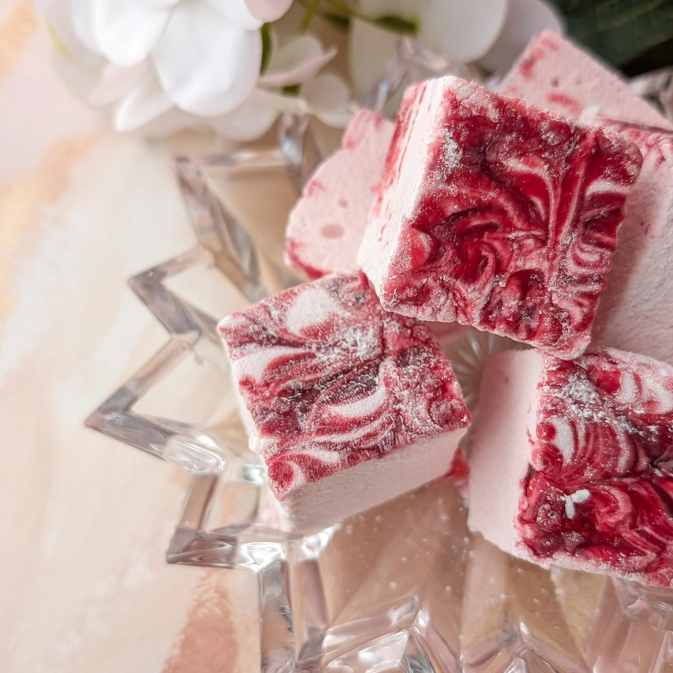 Strawberry Vanilla Halal Marshmallows: Gourmet Luxury Treat