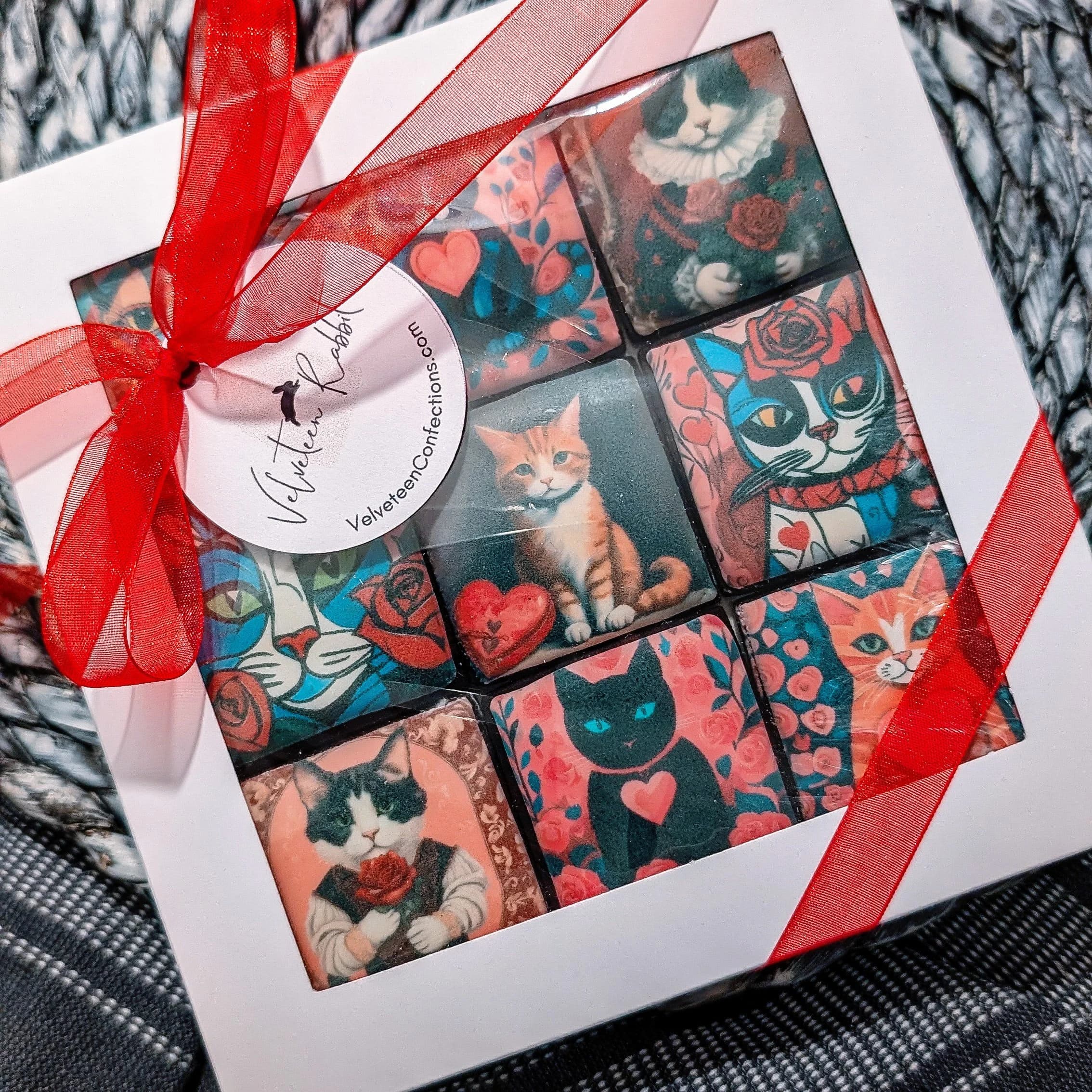 Cat Lover Biscuit Gift Box, Mum Cookies, Artistic Cat Prints - image 3