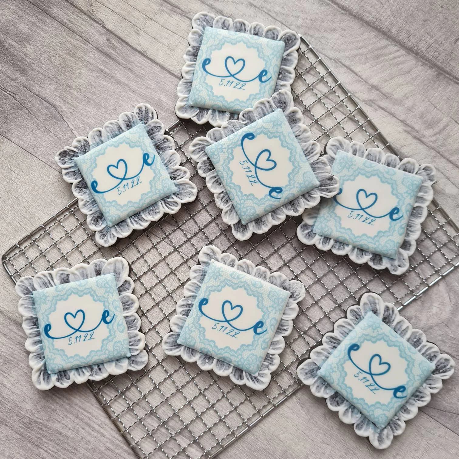 Personalized Wedding Favour Biscuits, Hand-Iced Lace Design Cookies, Bride & Groom Initials, Engagement Edible Table Decor, Elegant Treats - image 4