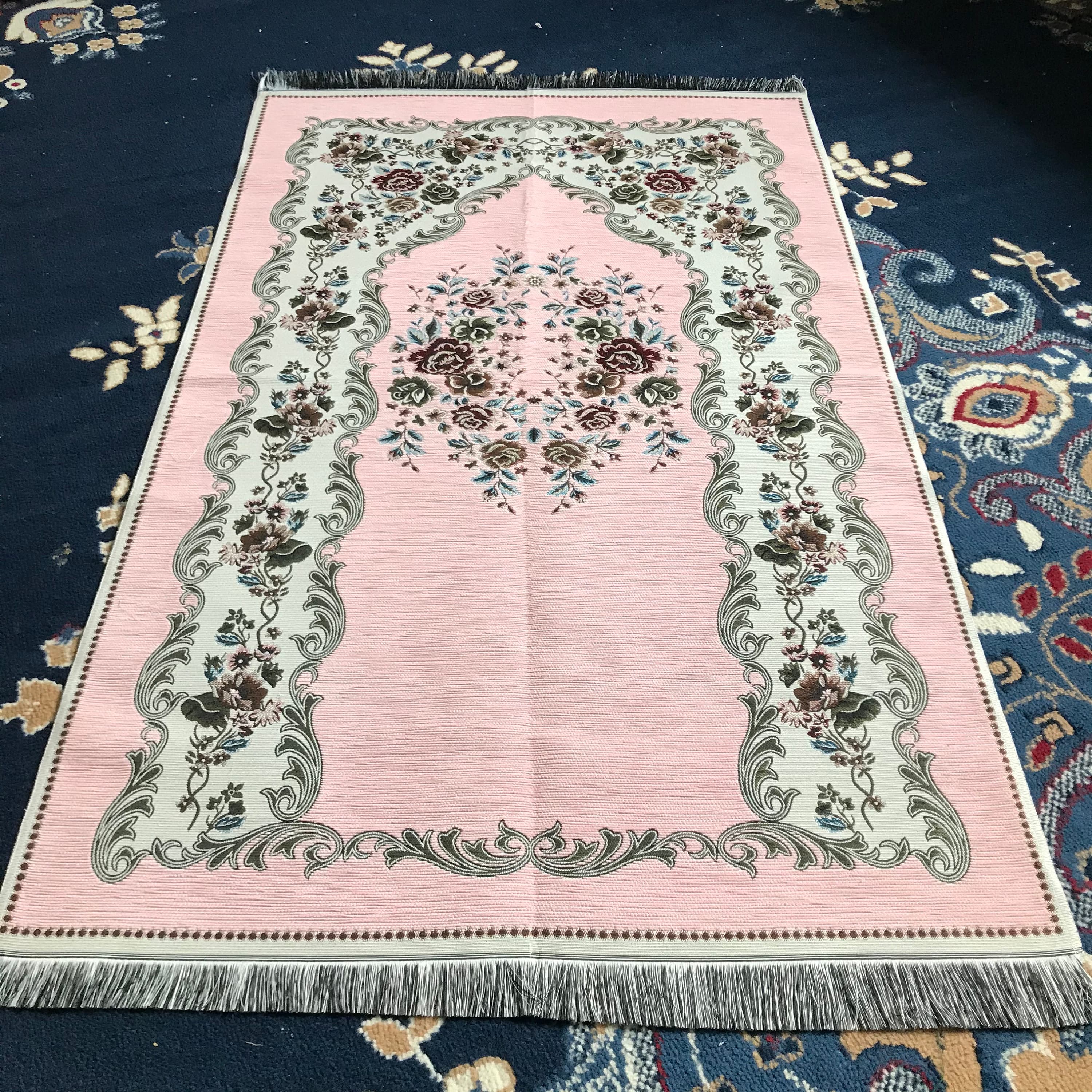 Chenille Luxury Floral  Prayer Rug (Adult)-Large Prayer Mat / Janamaz - Pink |  Size: 125 x 67 cm - Made in Turkey - image 4