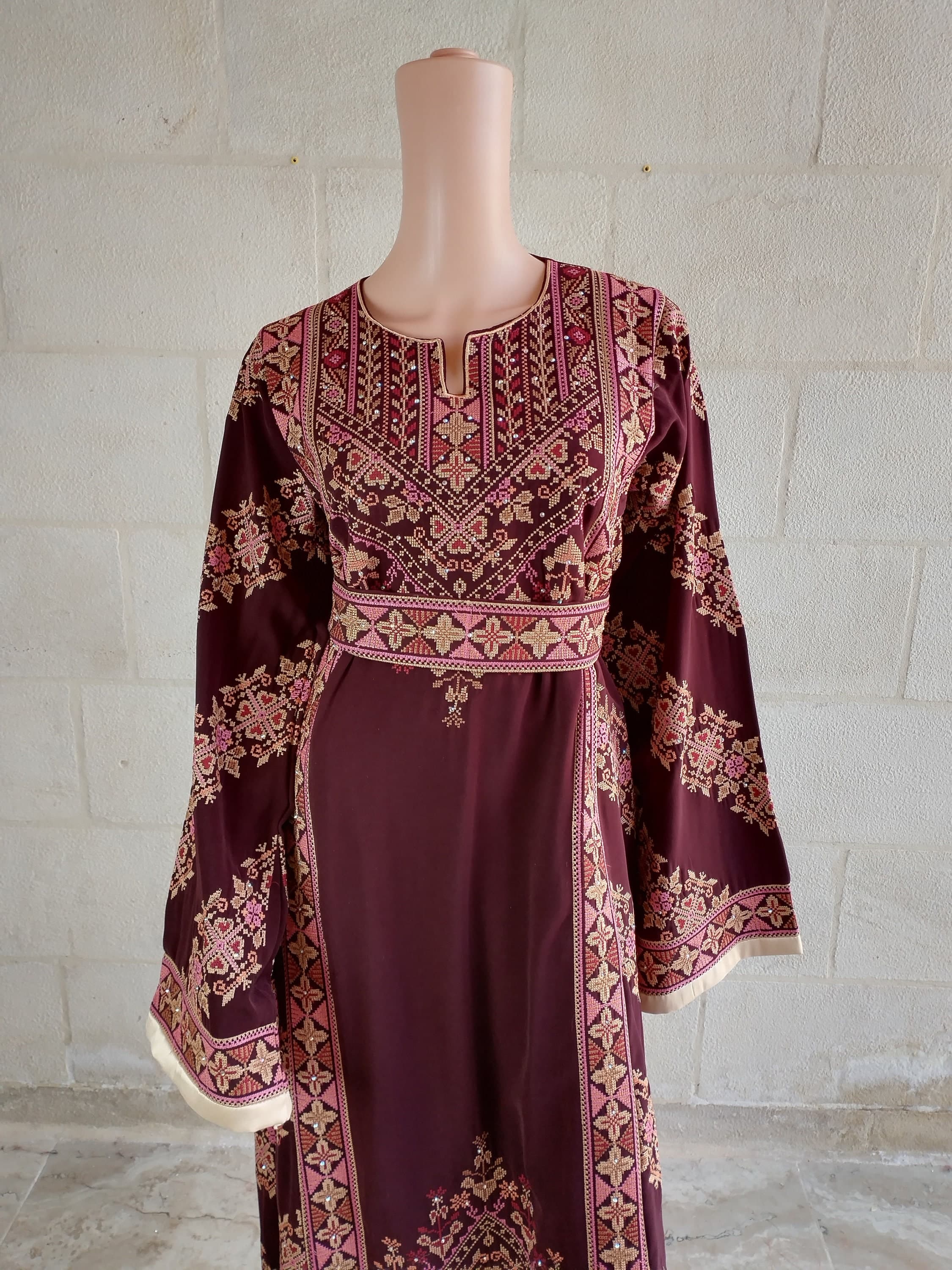 Palestinian Thobe Tatreez Dress Burgundy and Beige Embroidery connect - image 3