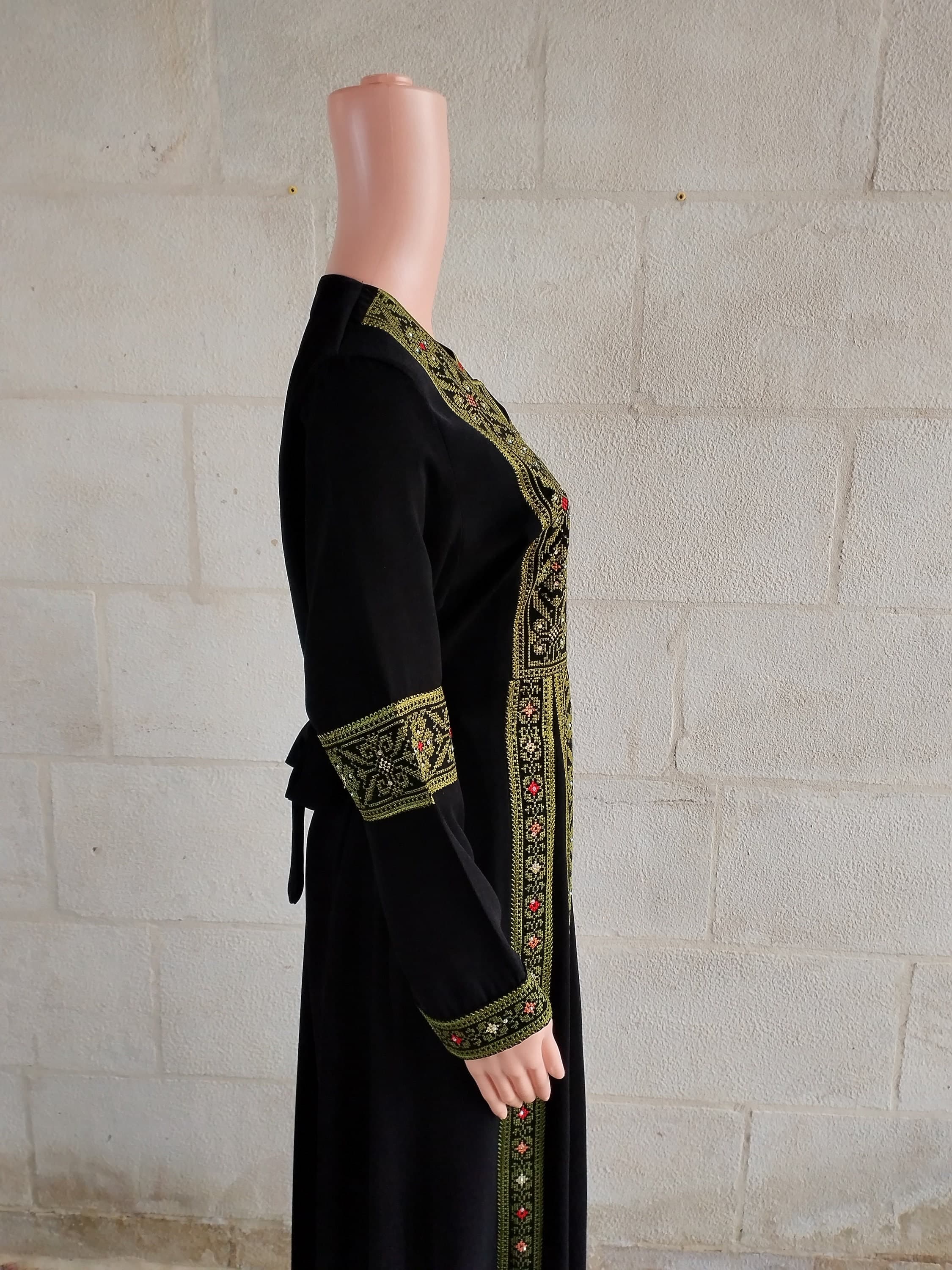 Palestinian Thobe Embroidery Tatreez Dress Black And Green Sunara - image 3
