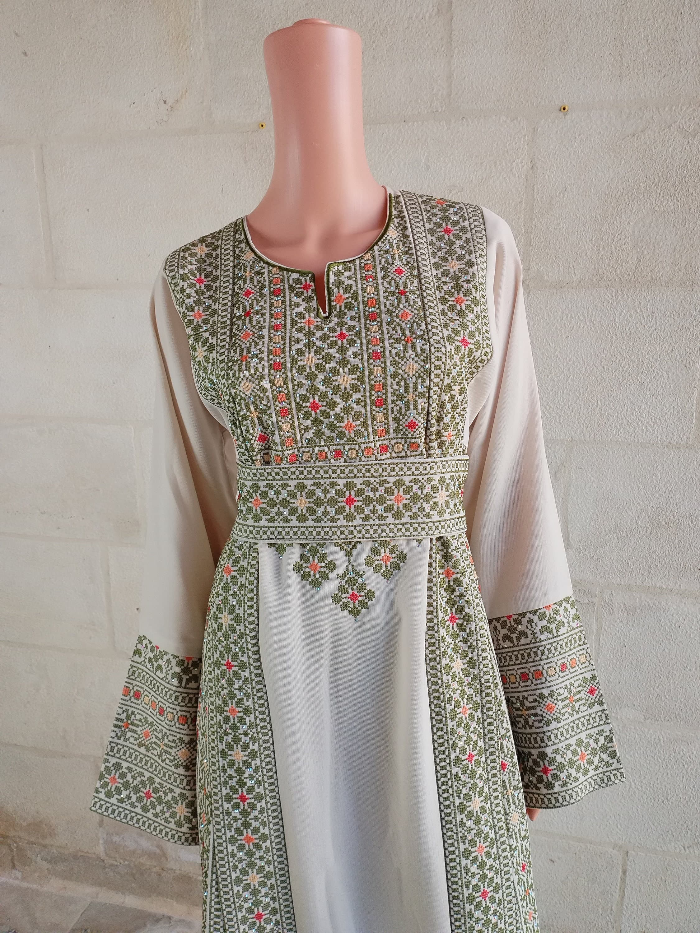 Palestinian Embroidery Thobe Princess Thob Maxi Dress Tatreez Amira Green and Beige