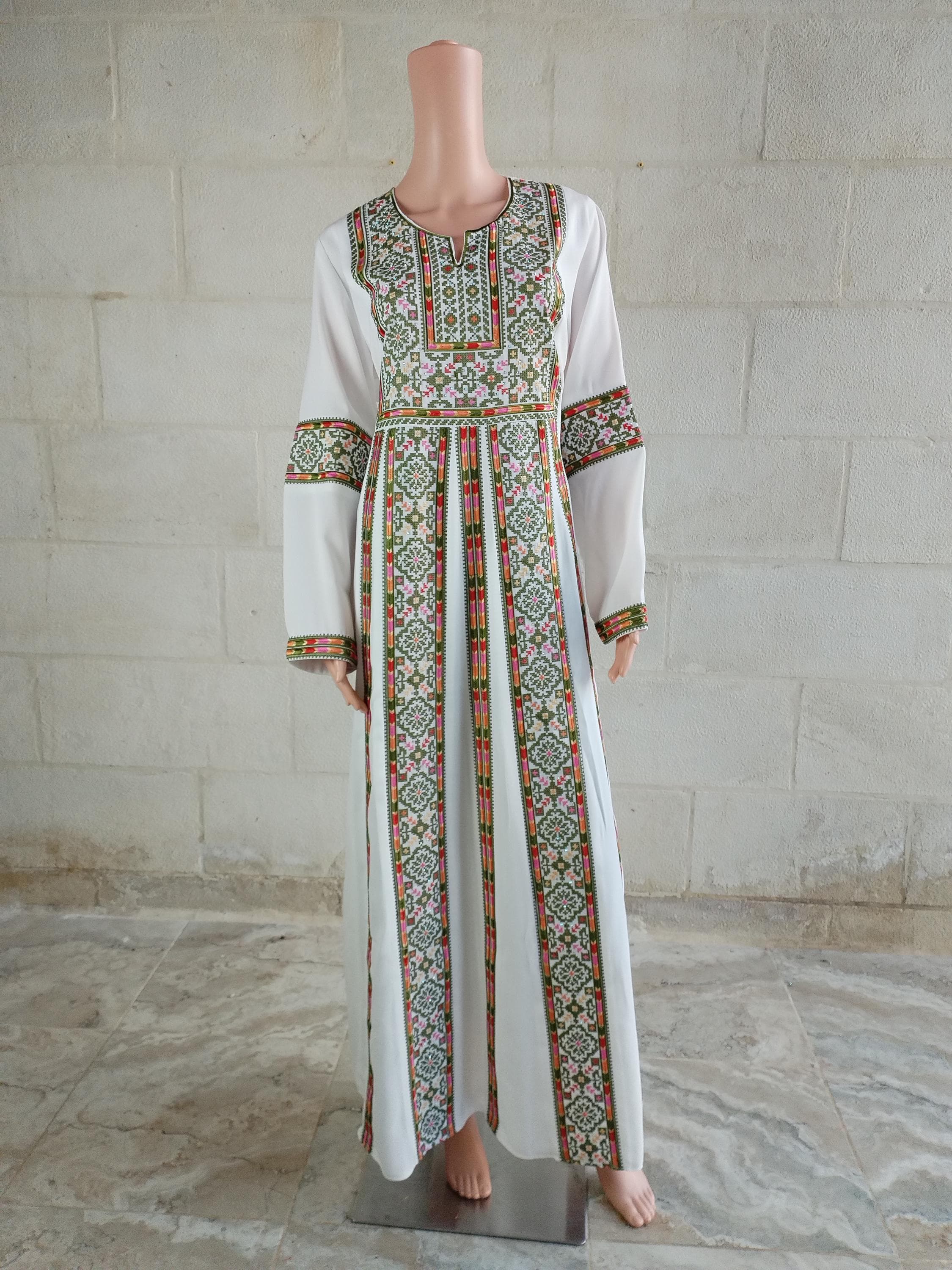 Palestinian Thobe Thob Embroidery Tatreez Cappuccino and Green Manajel 5 Strips - image 4